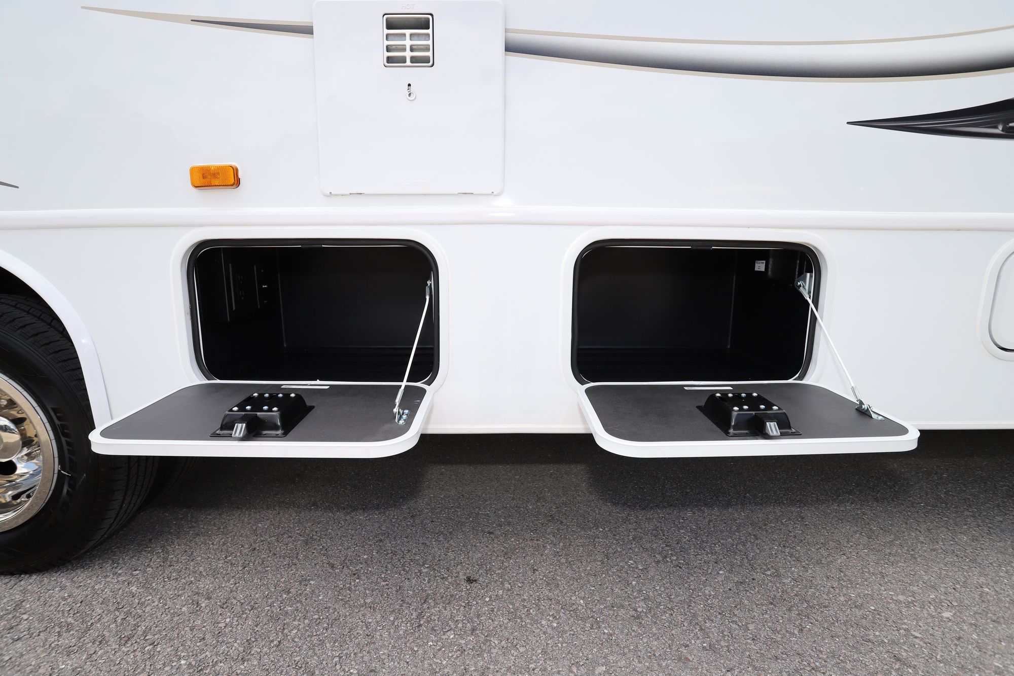 New 2021 Jayco Greyhawk 31F Class C  For Sale