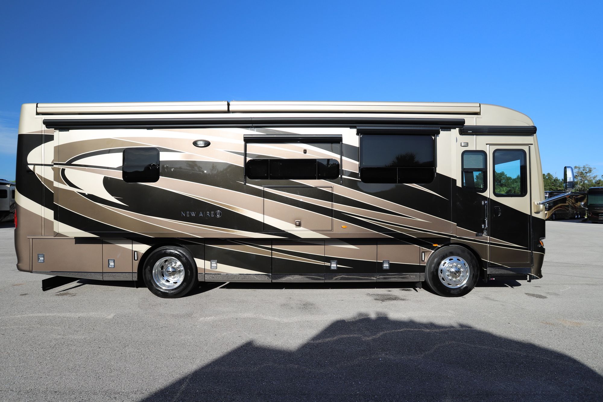 Used 2018 Newmar New Aire 3343 Class A  For Sale