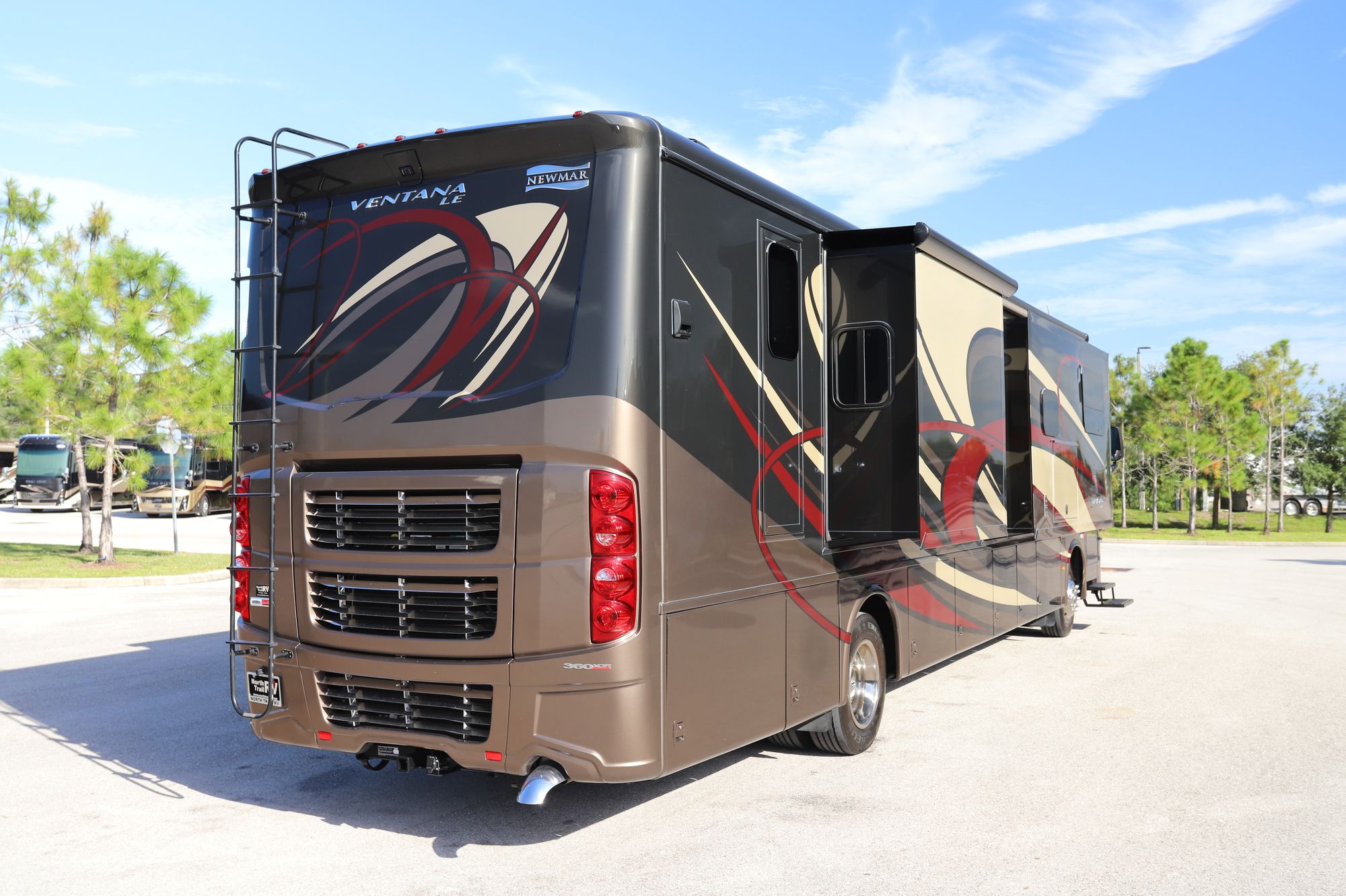 Used 2019 Newmar Ventana Le 4037 Class A  For Sale