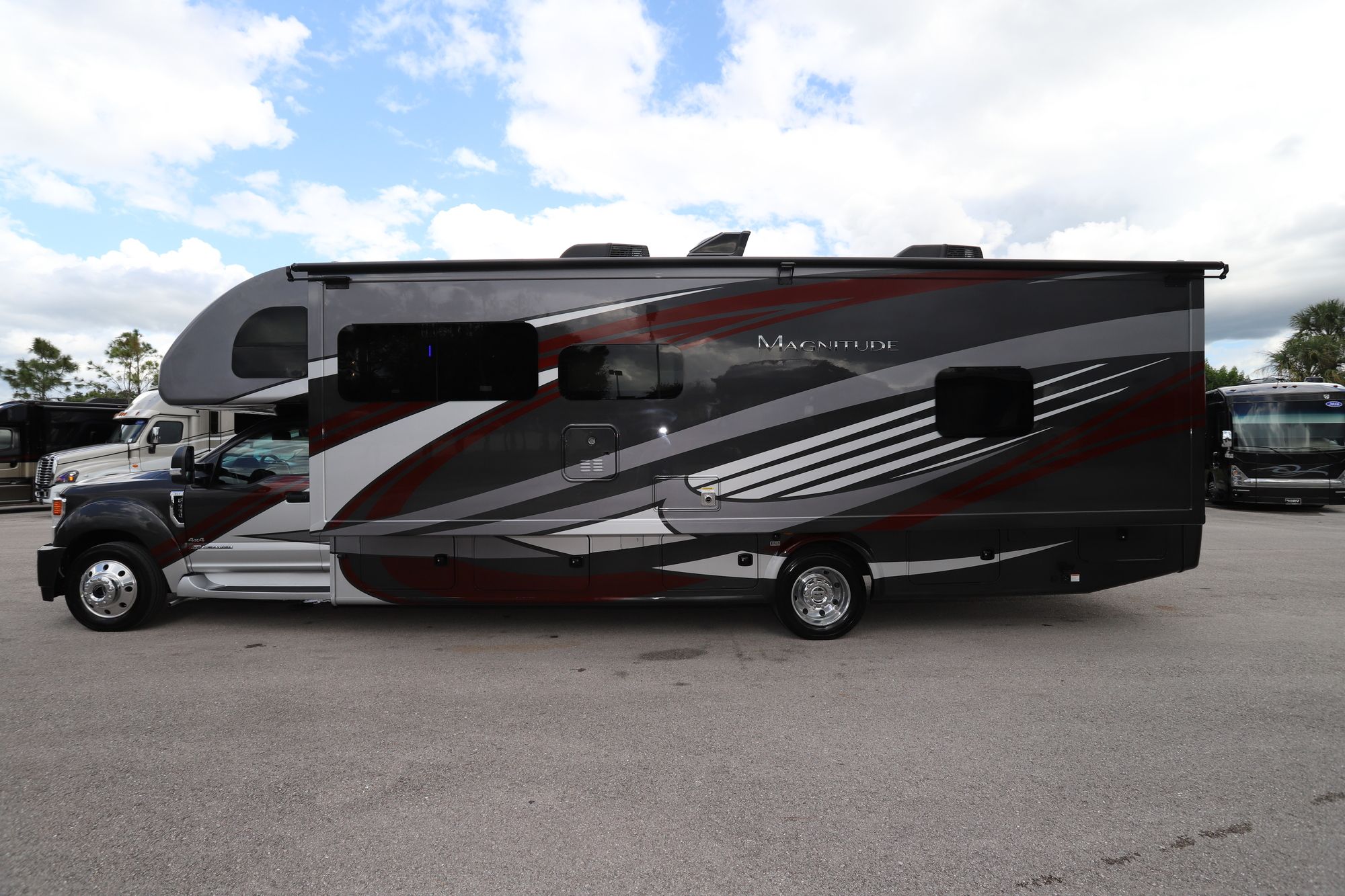 New 2021 Thor Magnitude SV34 Class C  For Sale