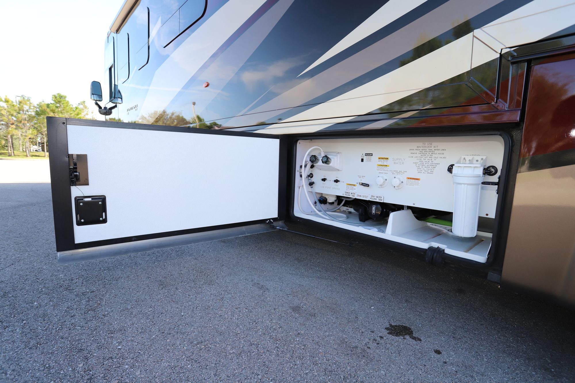 Used 2019 Newmar Ventana Le 4037 Class A  For Sale