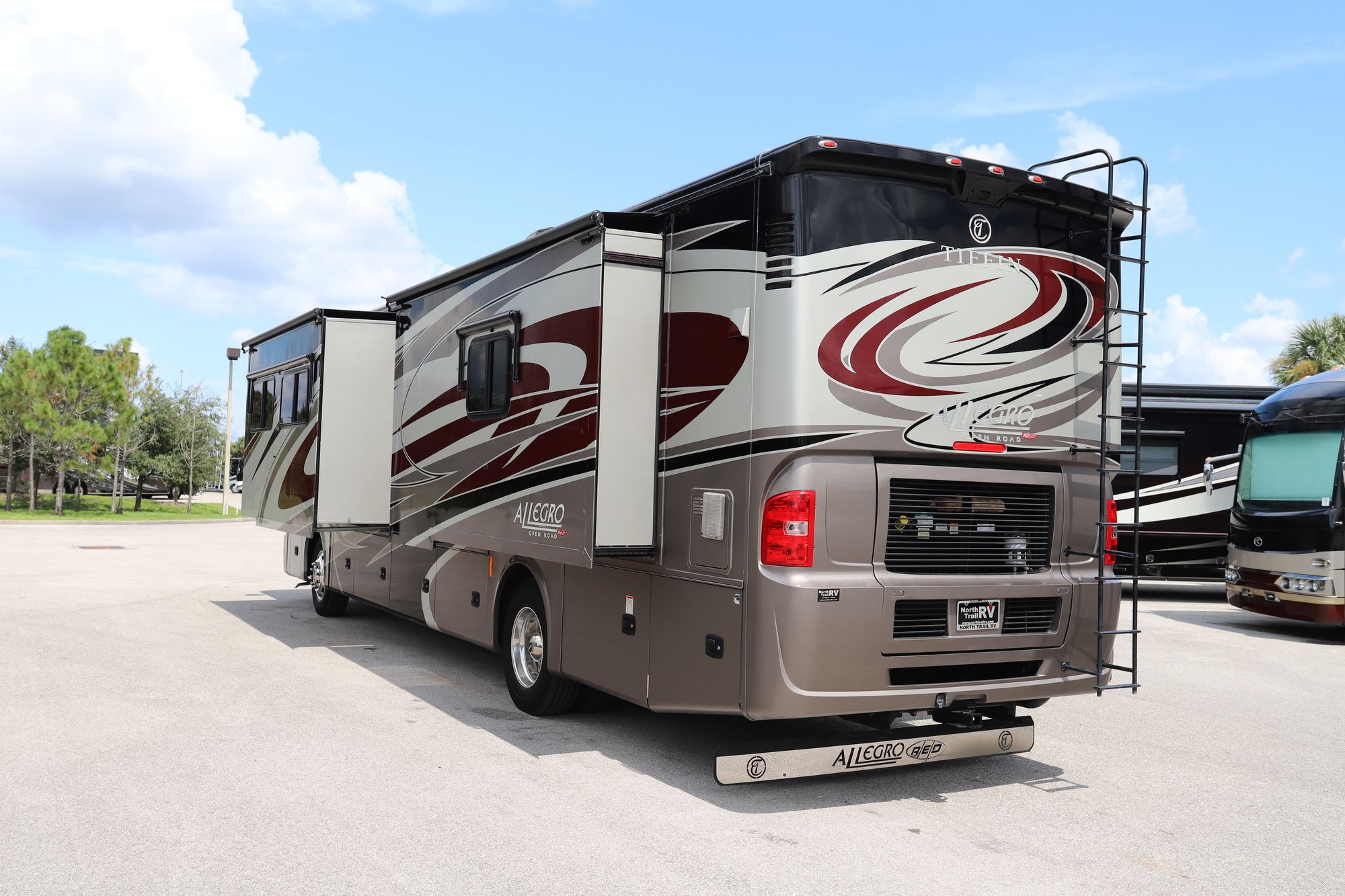 Used 2017 Tiffin Motor Homes Allegro Red 37PA Class A  For Sale