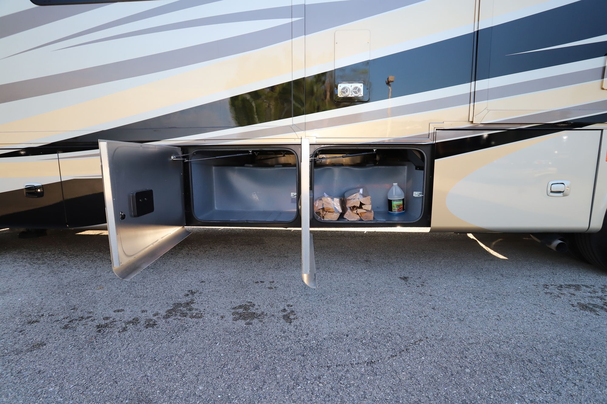 Used 2019 Tiffin Motor Homes Open Road 34PA Class A  For Sale