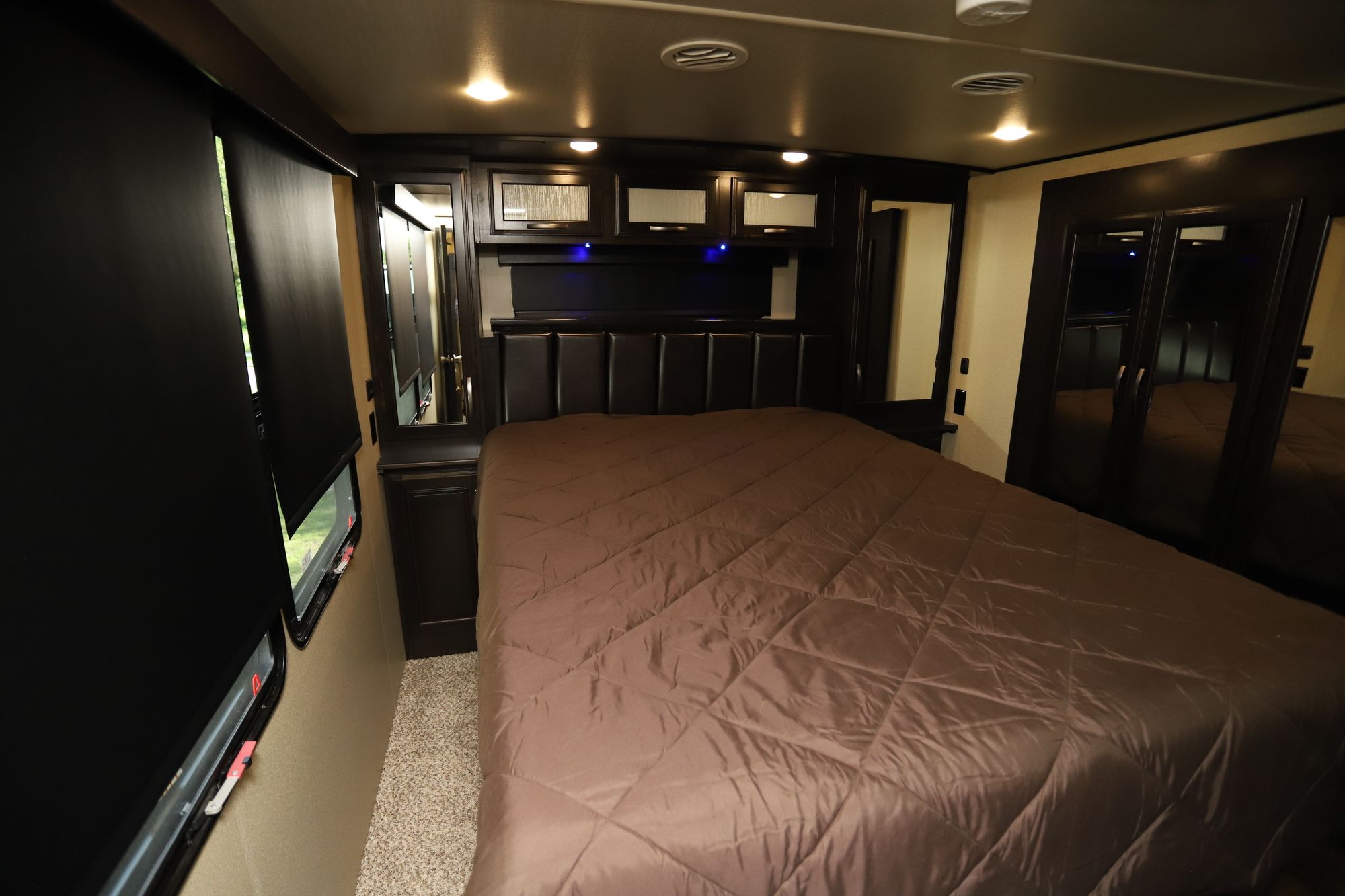 Used 2018 Grand Design Momentum 376 Fifth Wheel  For Sale