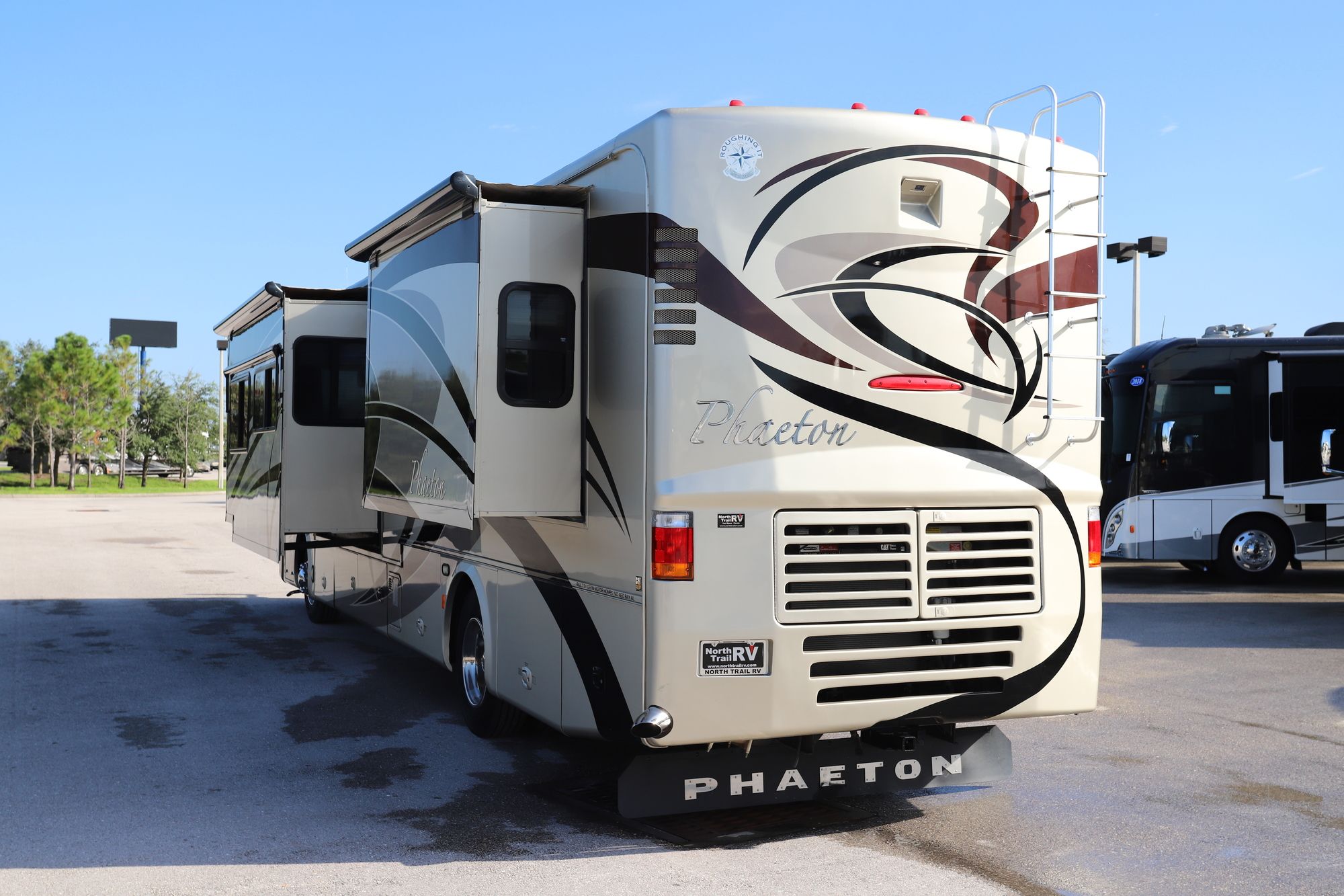 Used 2007 Tiffin Motor Homes Phaeton 40QDH Class A  For Sale