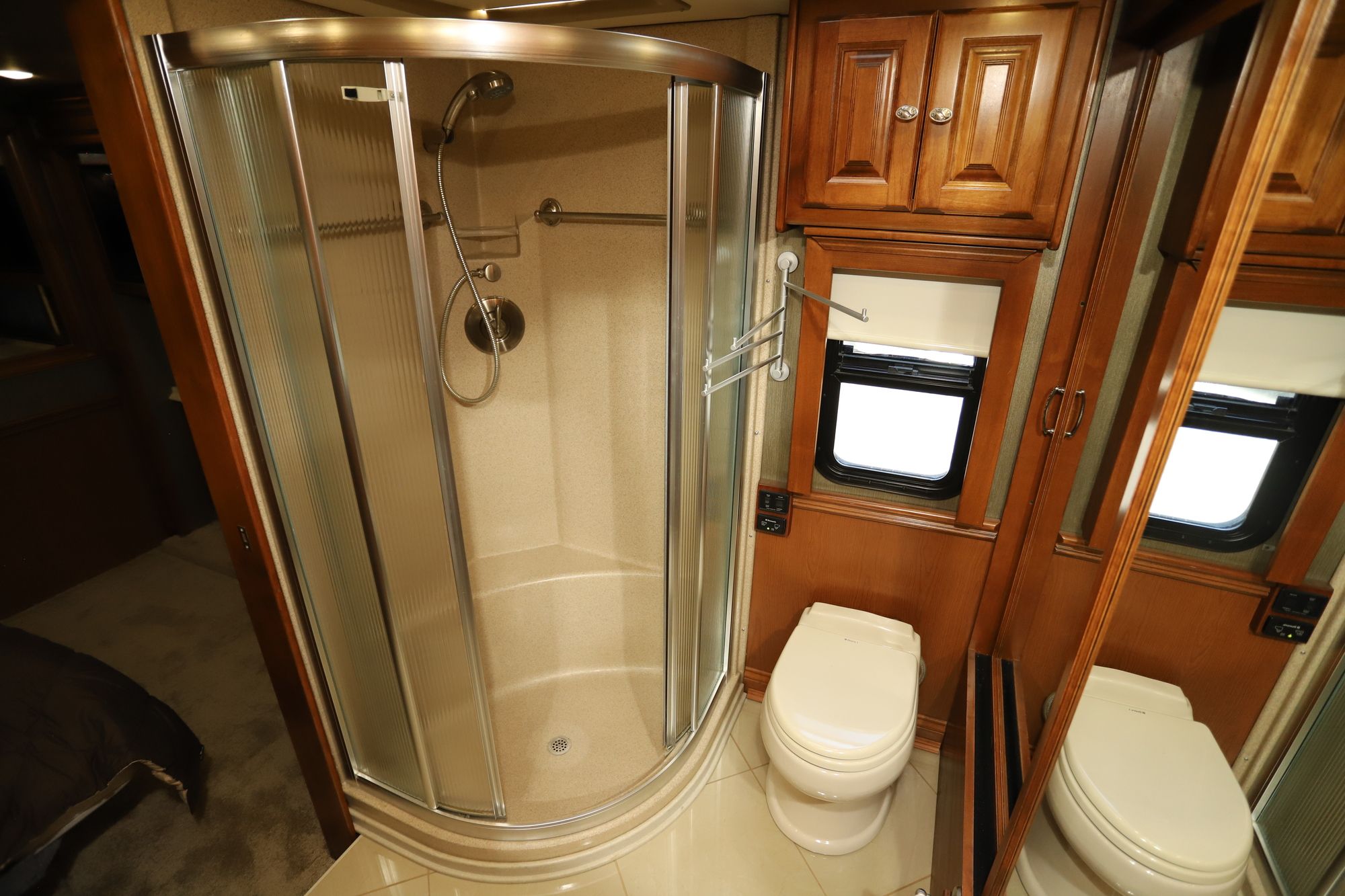 Used 2013 Tiffin Motor Homes Phaeton 40QBH Class A  For Sale