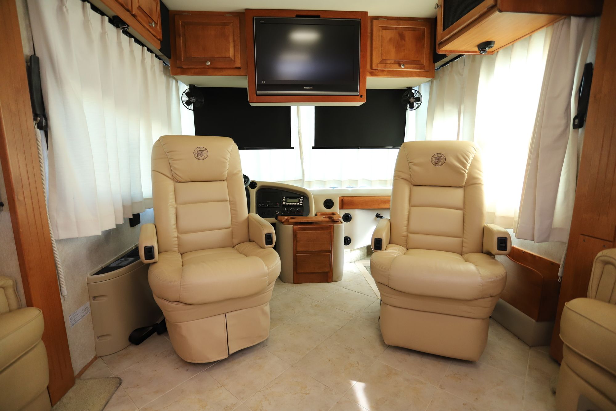 Used 2007 Tiffin Motor Homes Phaeton 40QDH Class A  For Sale