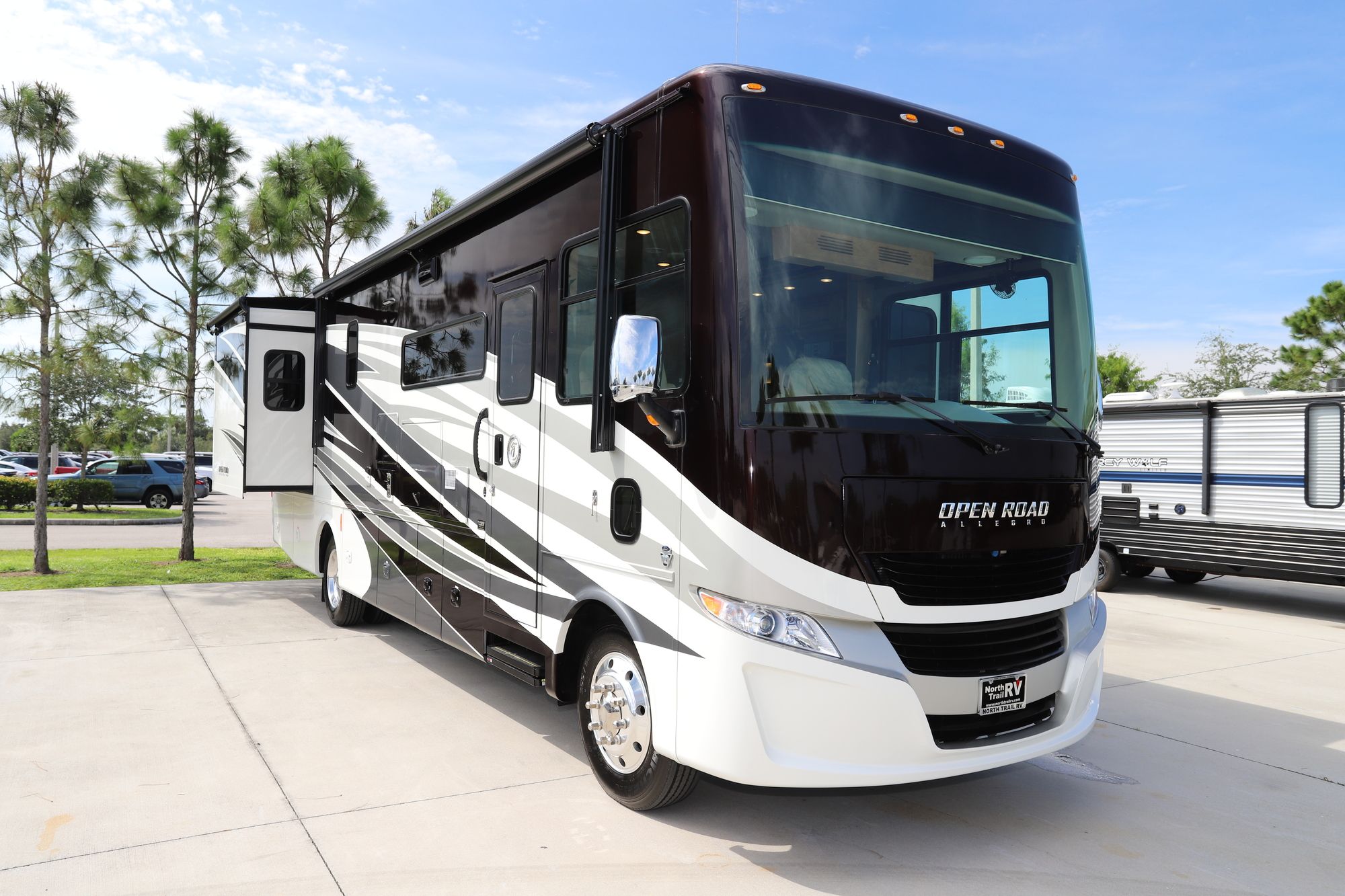 Used 2019 Tiffin Motor Homes Allegro 32SA Class A  For Sale