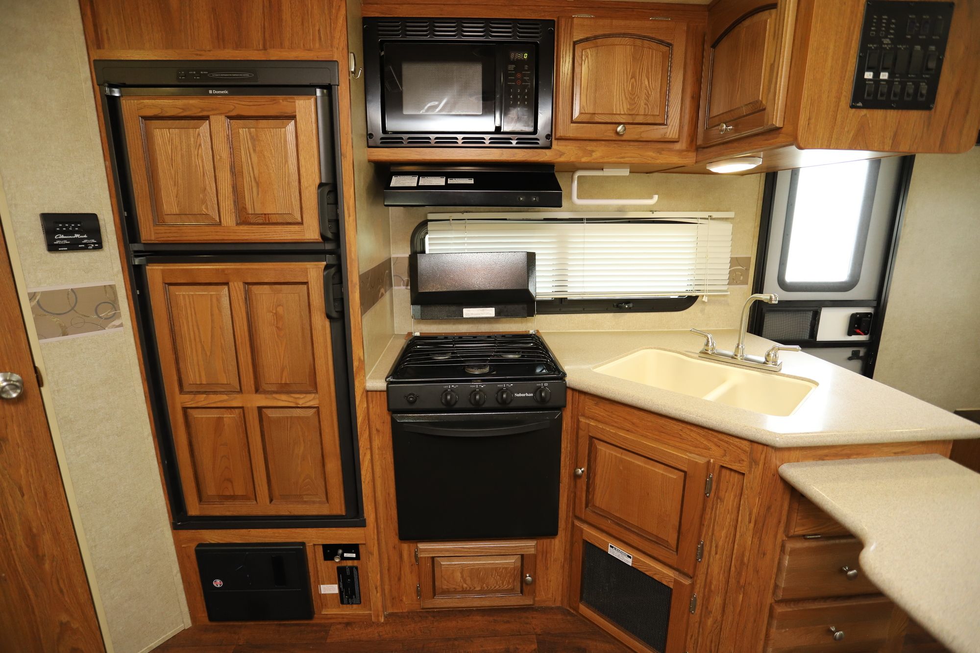 Used 2014 Forest River Rockwood 2604WS Travel Trailer  For Sale