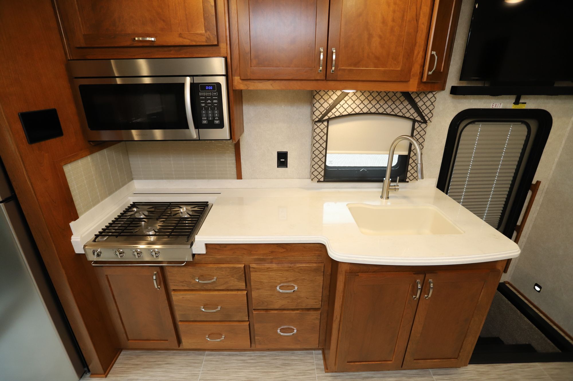 Used 2021 Renegade Rv Valencia 35 MB Super C  For Sale