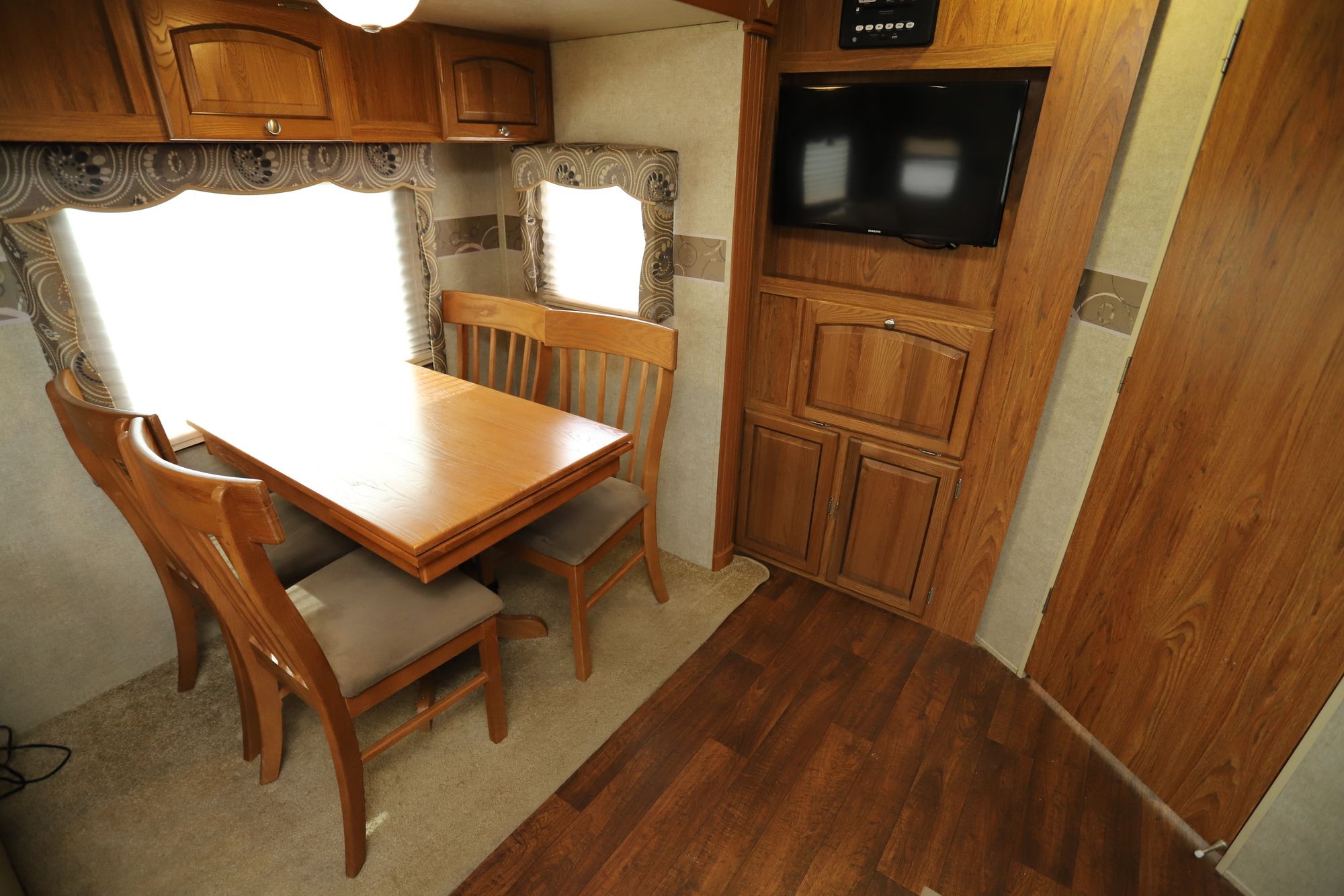 Used 2014 Forest River Rockwood 2604WS Travel Trailer  For Sale