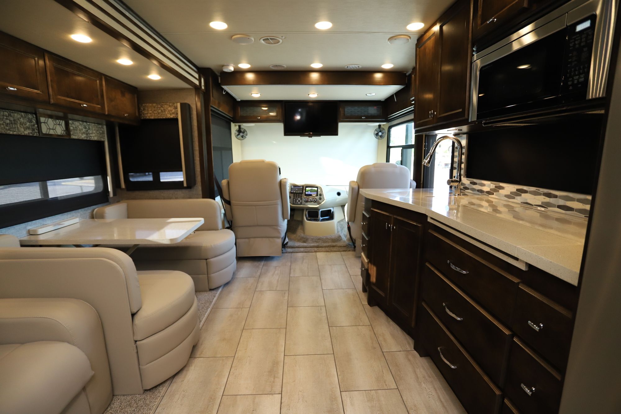 New 2021 Tiffin Motor Homes Allegro 32SA Class A  For Sale