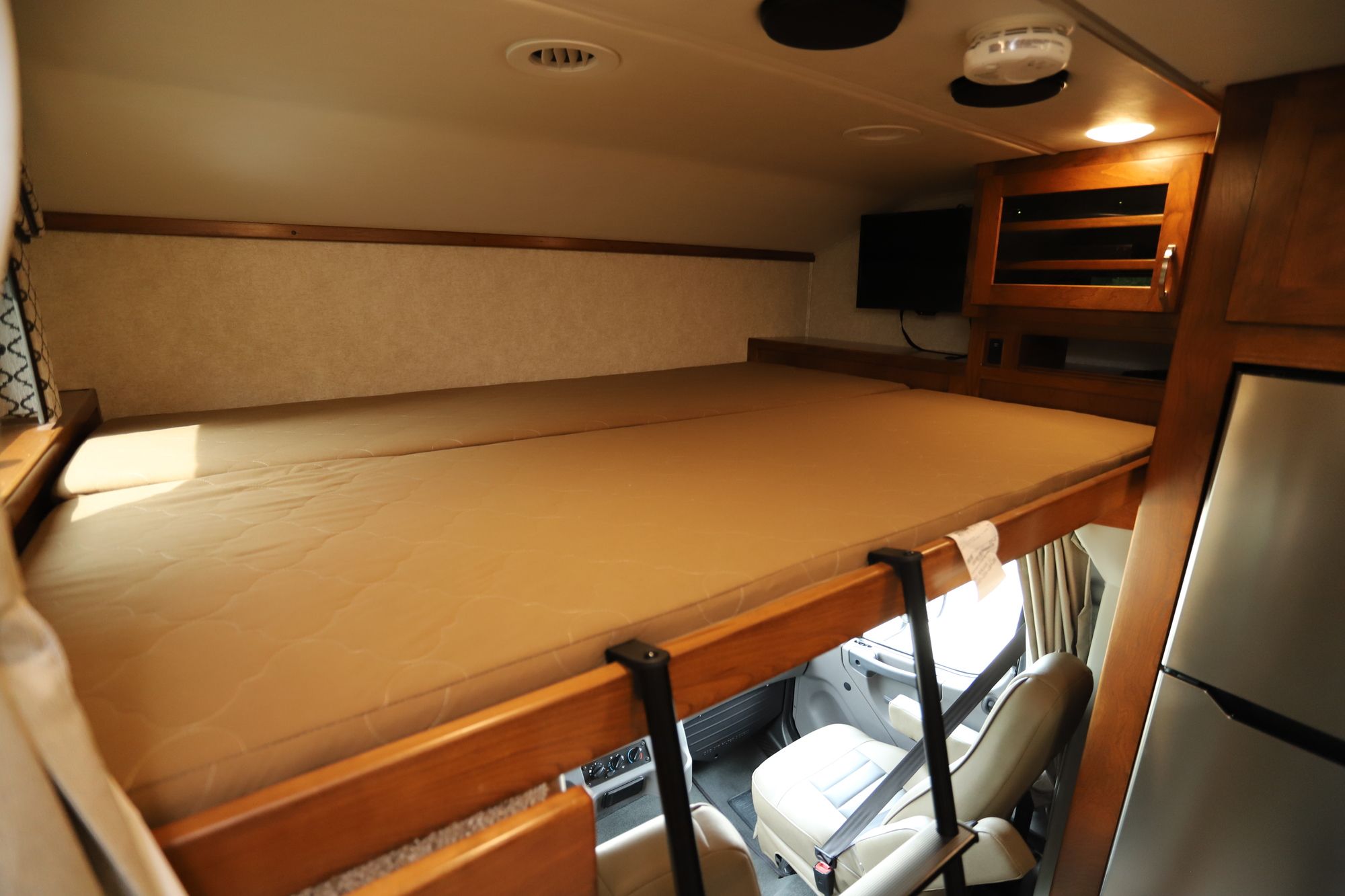 Used 2021 Renegade Rv Valencia 35 MB Super C  For Sale