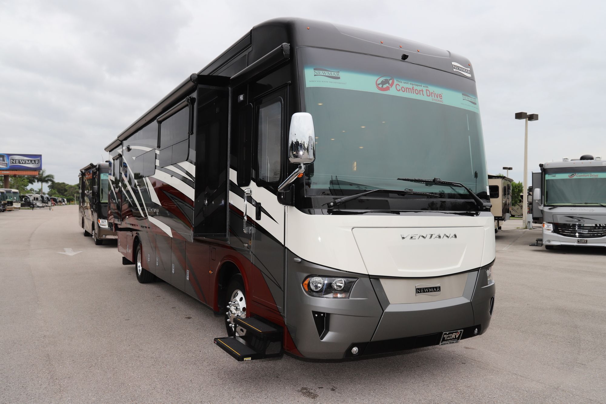 New 2021 Newmar Ventana 3717 Class A  For Sale