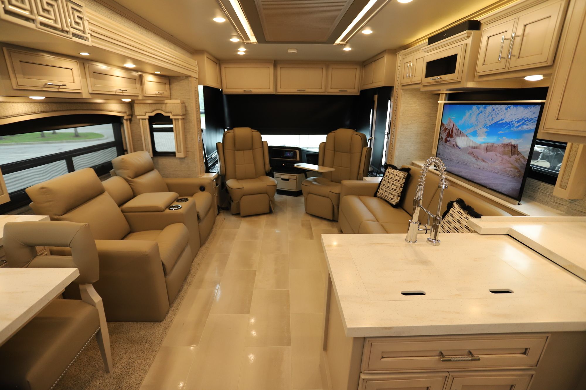 New 2021 Newmar Ventana 3717 Class A  For Sale