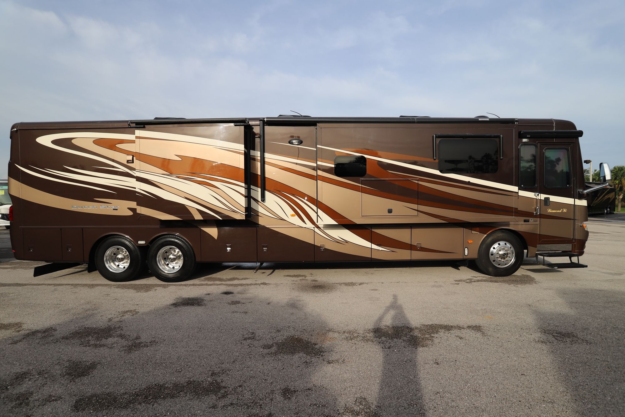 Used 2014 Newmar Dutch Star 4369 Class A  For Sale