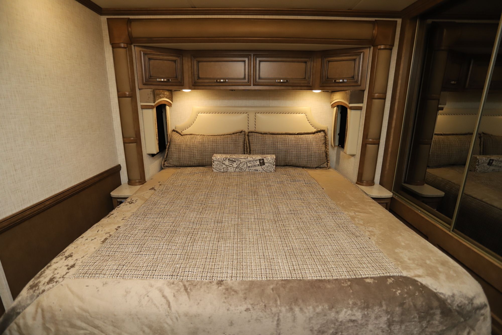 New 2021 Newmar Kountry Star 3426 Class A  For Sale