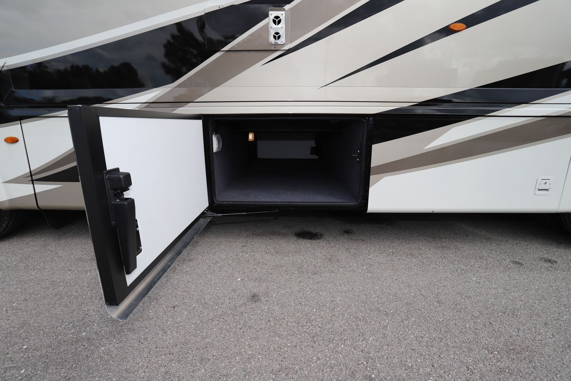 New 2021 Newmar Kountry Star 3426 Class A  For Sale