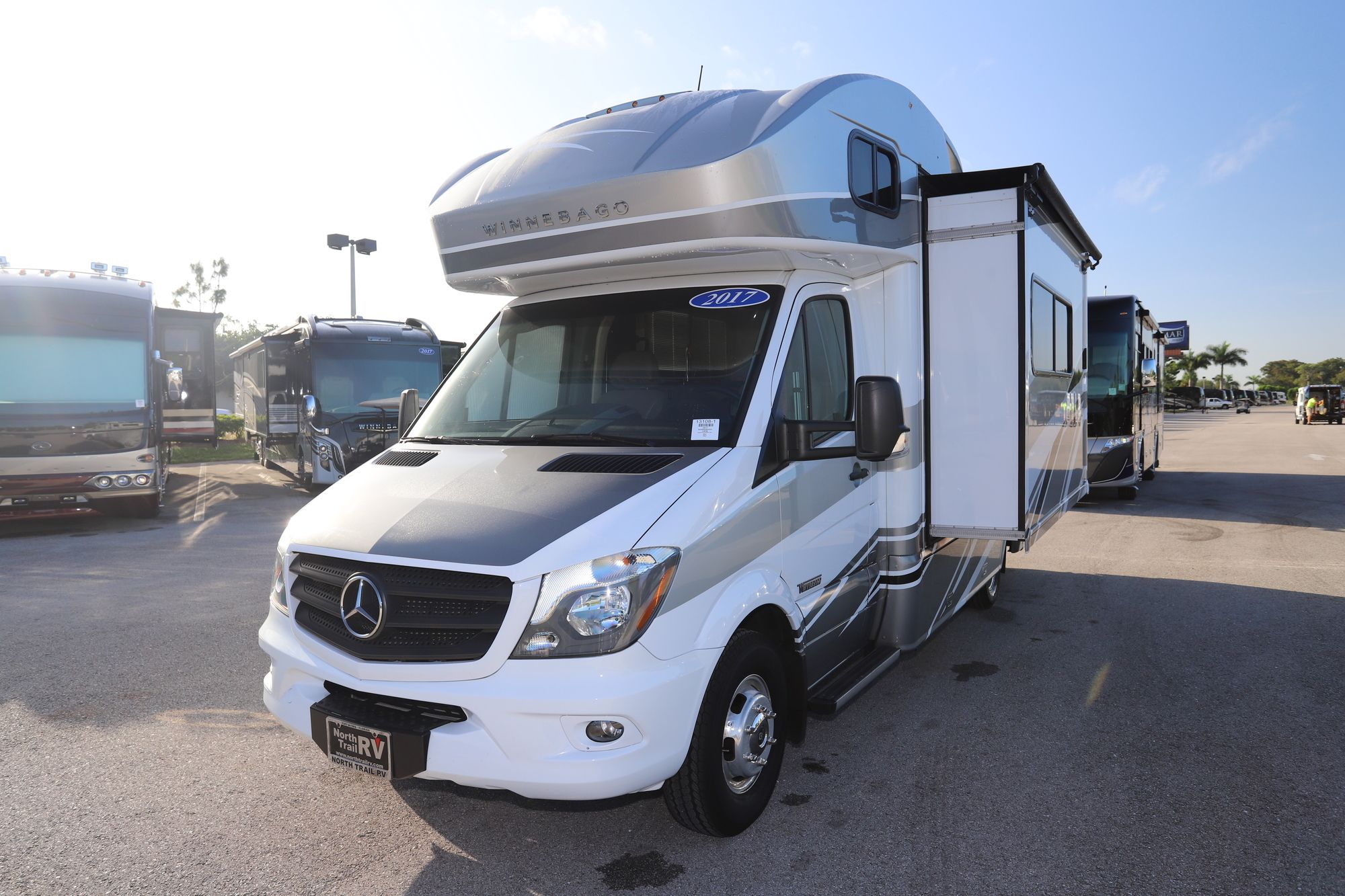 Used 2017 Winnebago View 24J Class C  For Sale