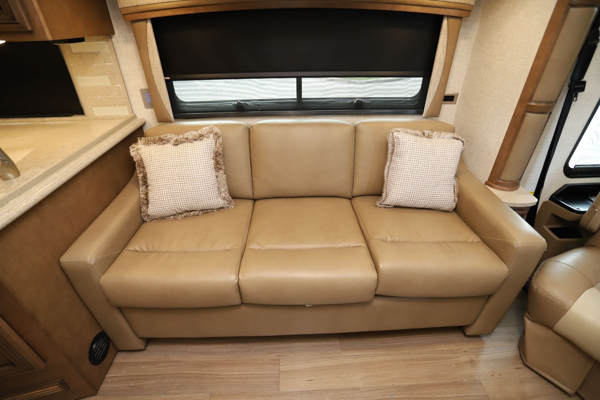 New 2021 Newmar Kountry Star 3426 Class A  For Sale