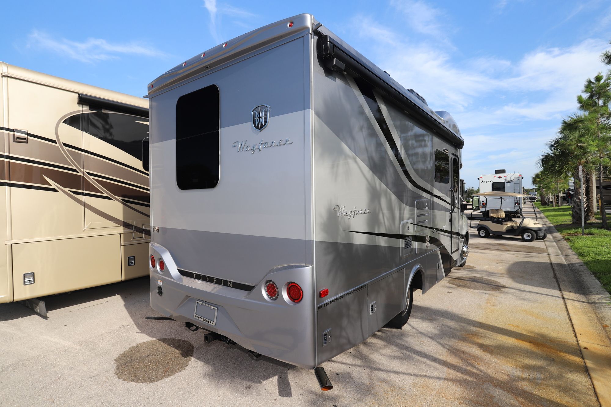 Used 2020 Tiffin Motor Homes Wayfarer 25RW Class C  For Sale