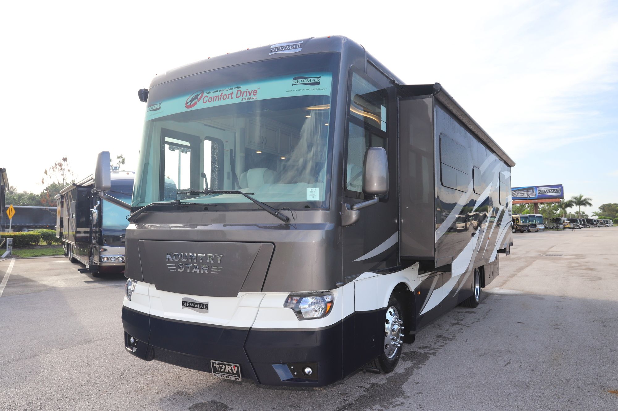 New 2021 Newmar Kountry Star 3426 Class A  For Sale