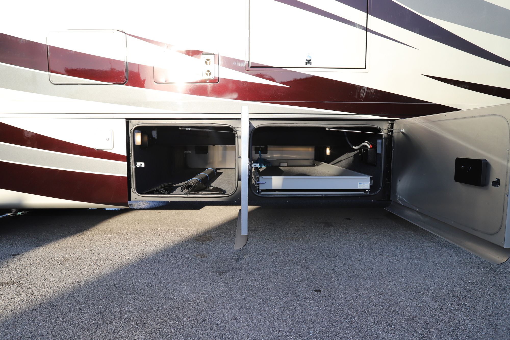 Used 2019 Tiffin Motor Homes Allegro Red 37BA Class A  For Sale