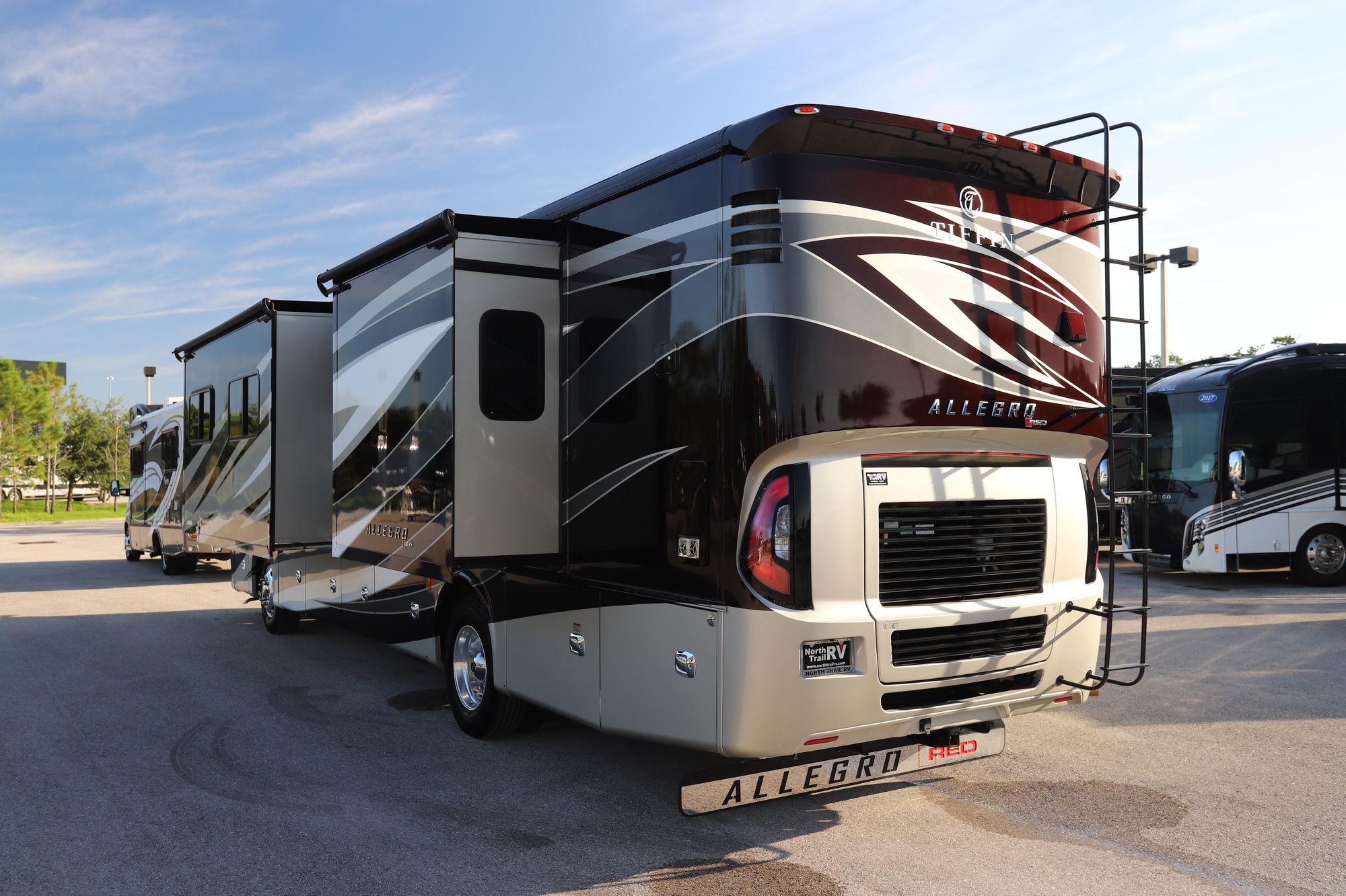 Used 2019 Tiffin Motor Homes Allegro Red 37BA Class A  For Sale