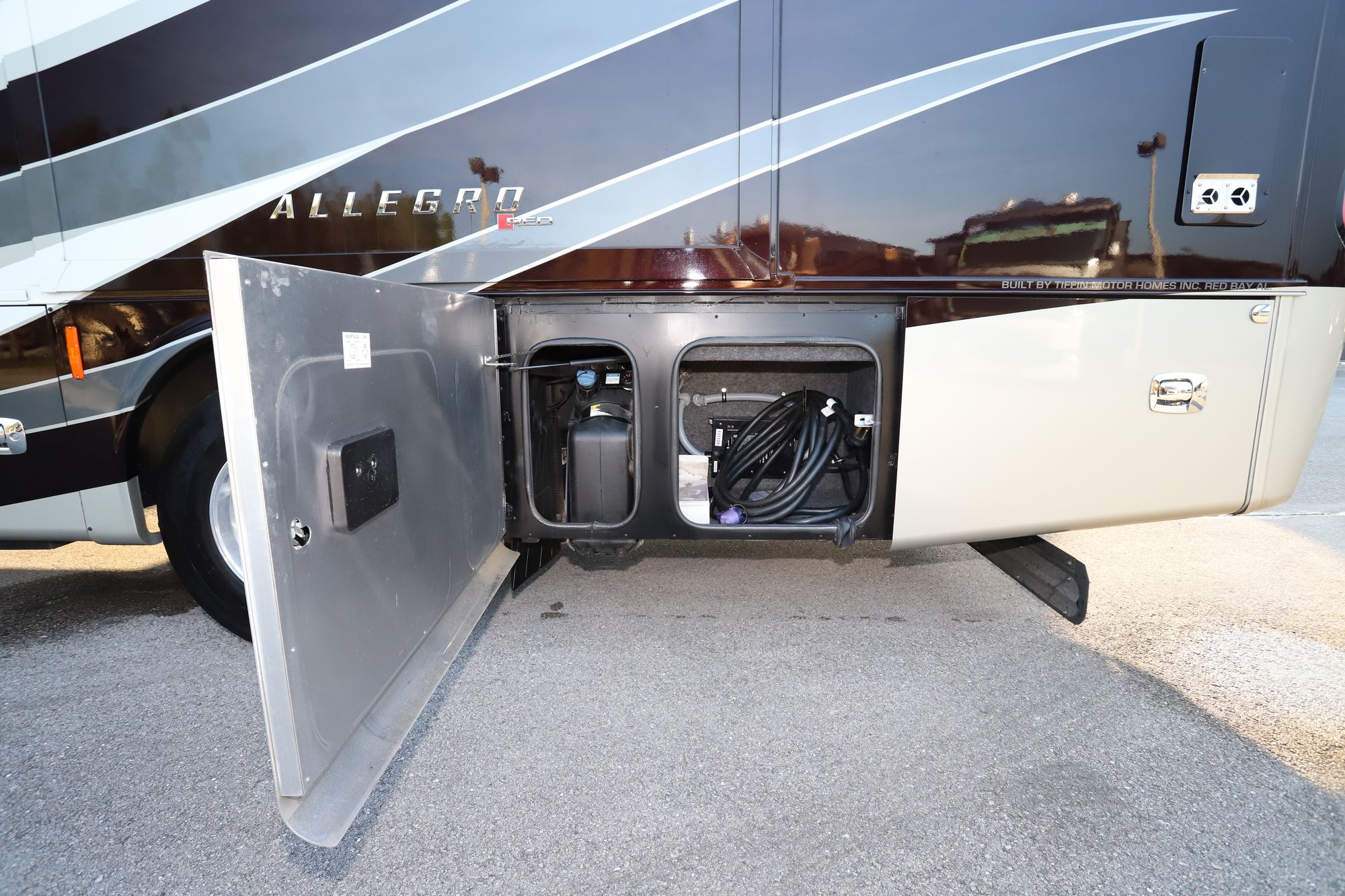 Used 2019 Tiffin Motor Homes Allegro Red 37BA Class A  For Sale