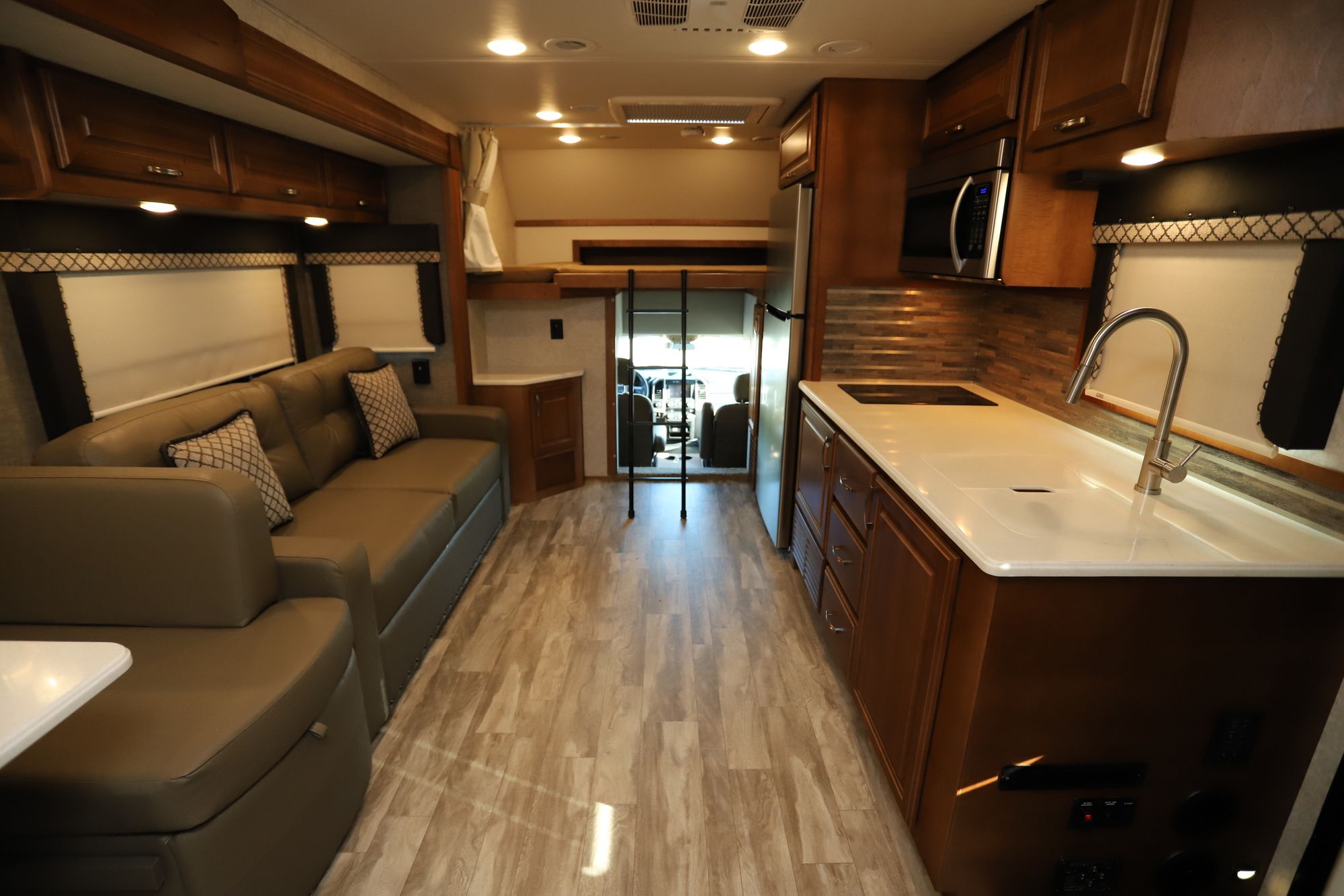 New 2021 Renegade Rv Veracruz 35MDS Class C  For Sale