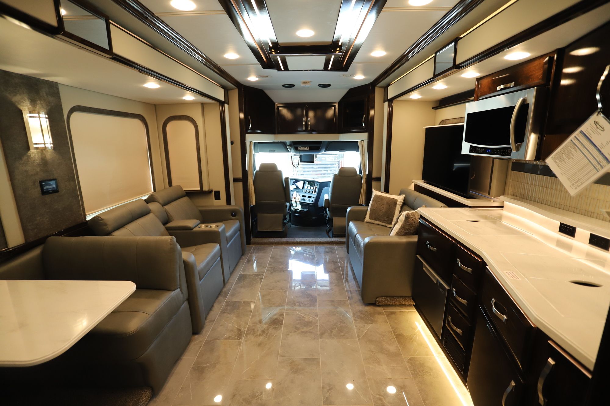 New 2021 Renegade Rv Ikon i4534RX Super C  For Sale