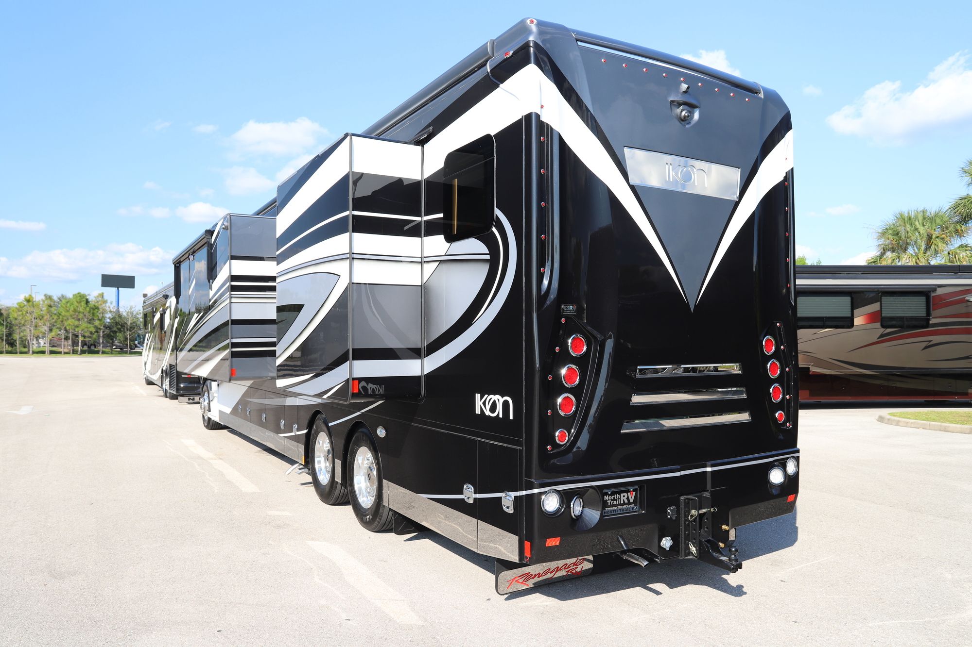 New 2021 Renegade Rv Ikon i4534RX Super C  For Sale