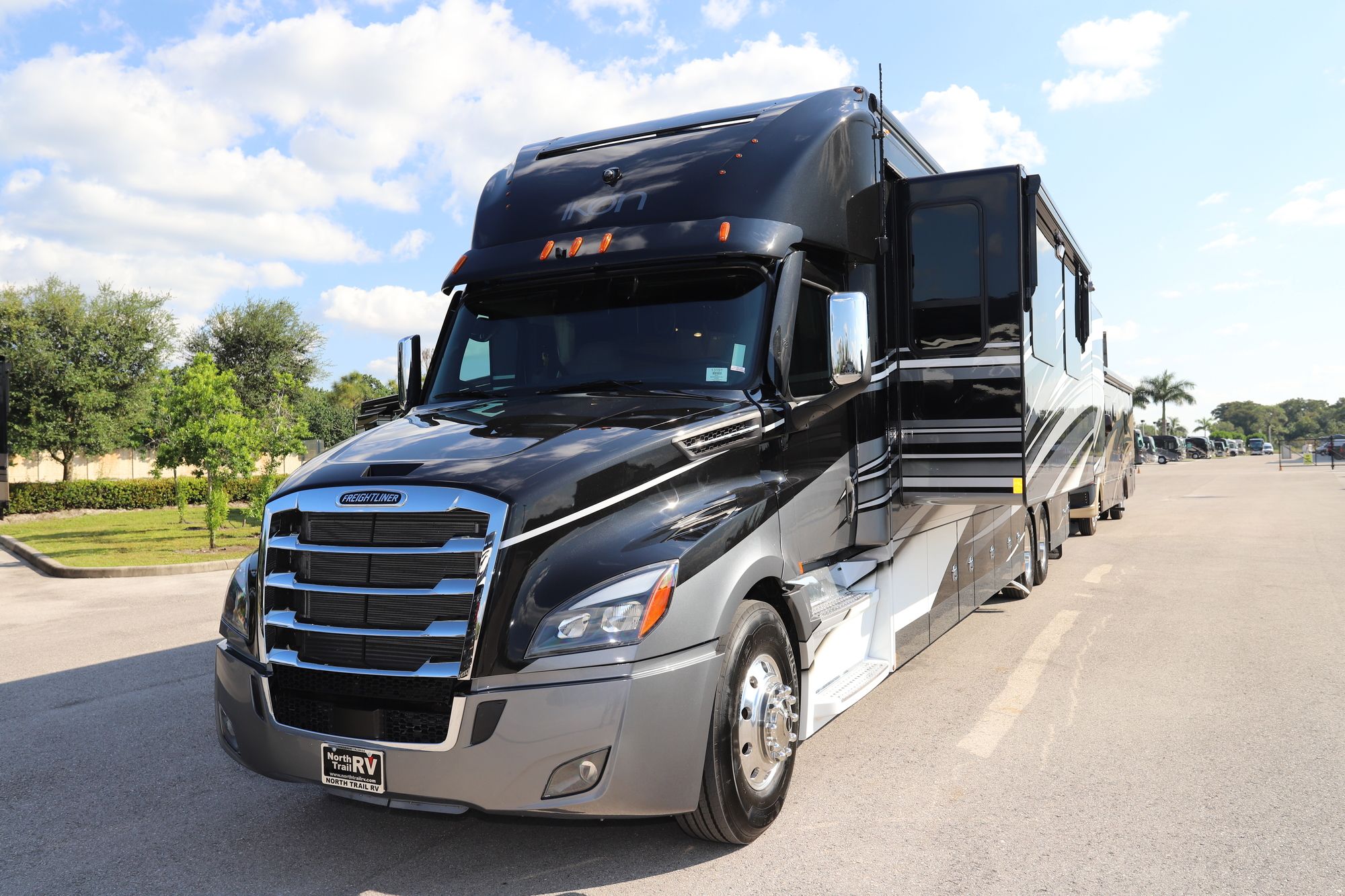 New 2021 Renegade Rv Ikon i4534RX Super C  For Sale