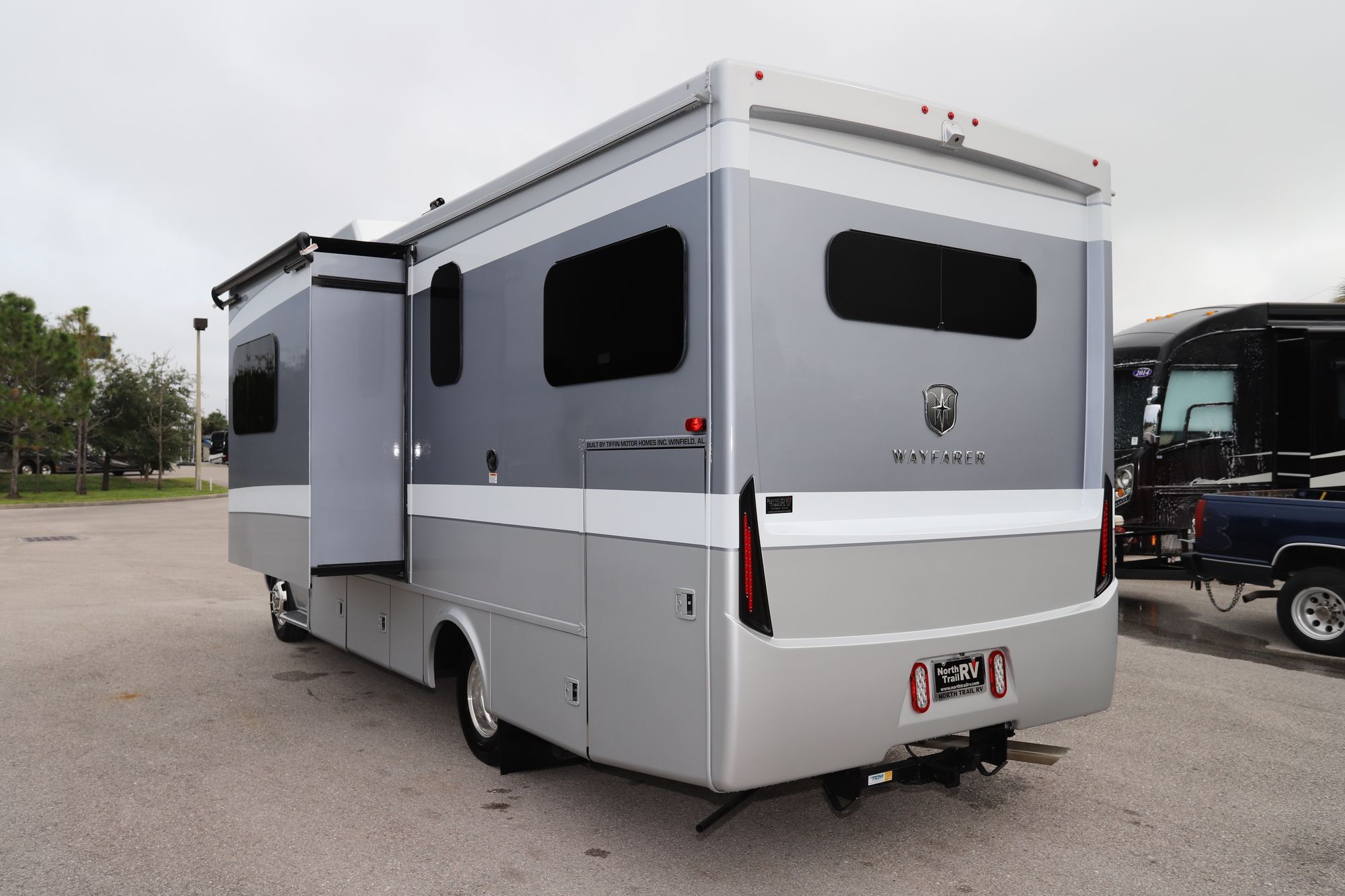 New 2021 Tiffin Motor Homes Wayfarer 25LW Class C  For Sale