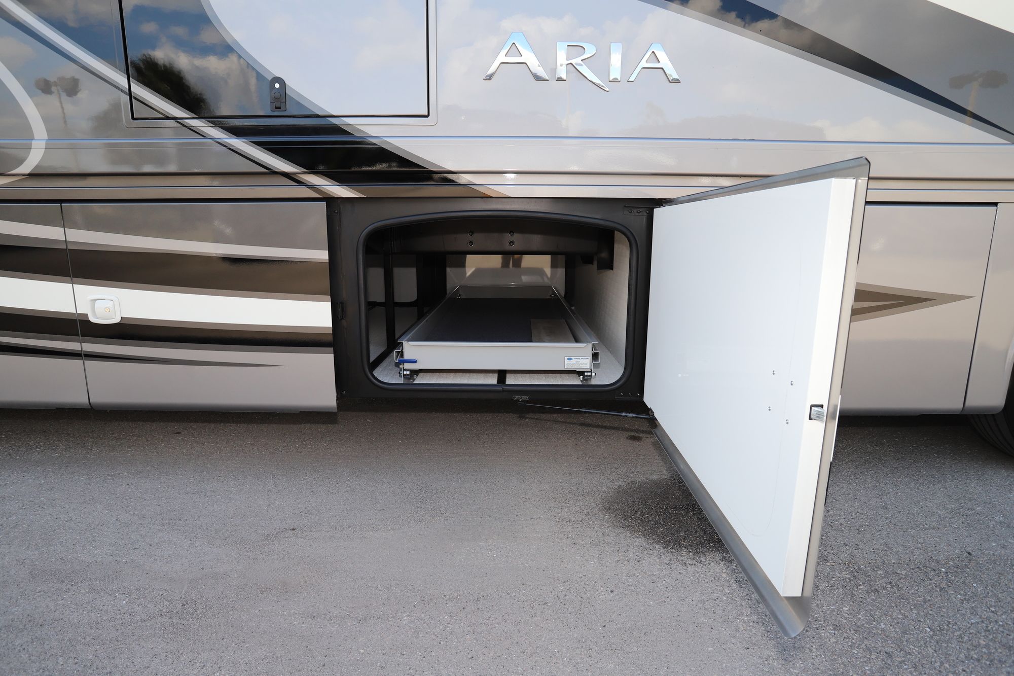 New 2021 Thor Aria 3901 Class A  For Sale