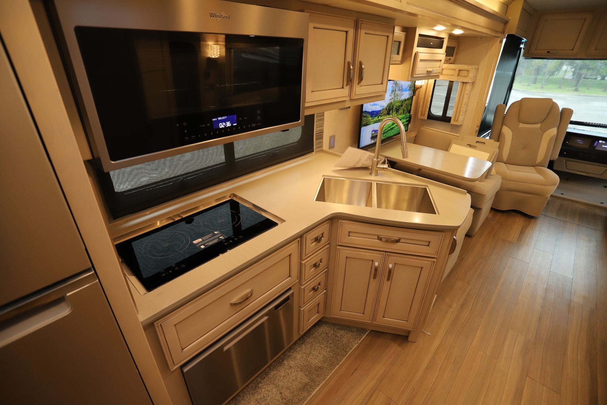 New 2021 Newmar Canyon Star 3927 Class A  For Sale