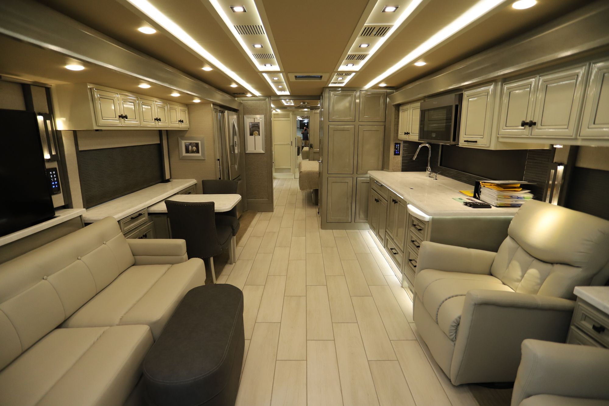 New 2021 Tiffin Motor Homes Allegro Bus 40IP Class A  For Sale