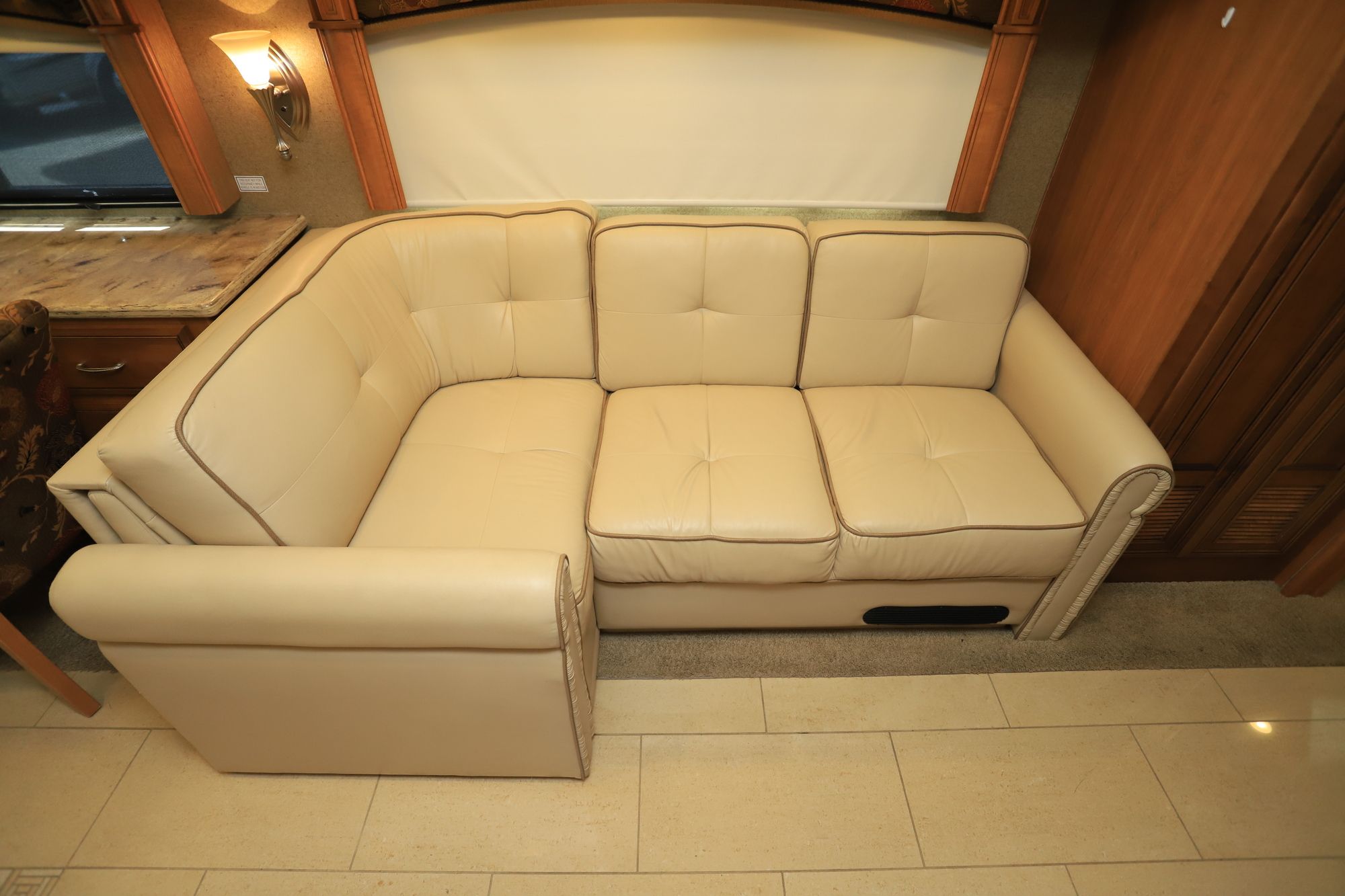 Used 2014 Thor Tuscany 40RX Class A  For Sale