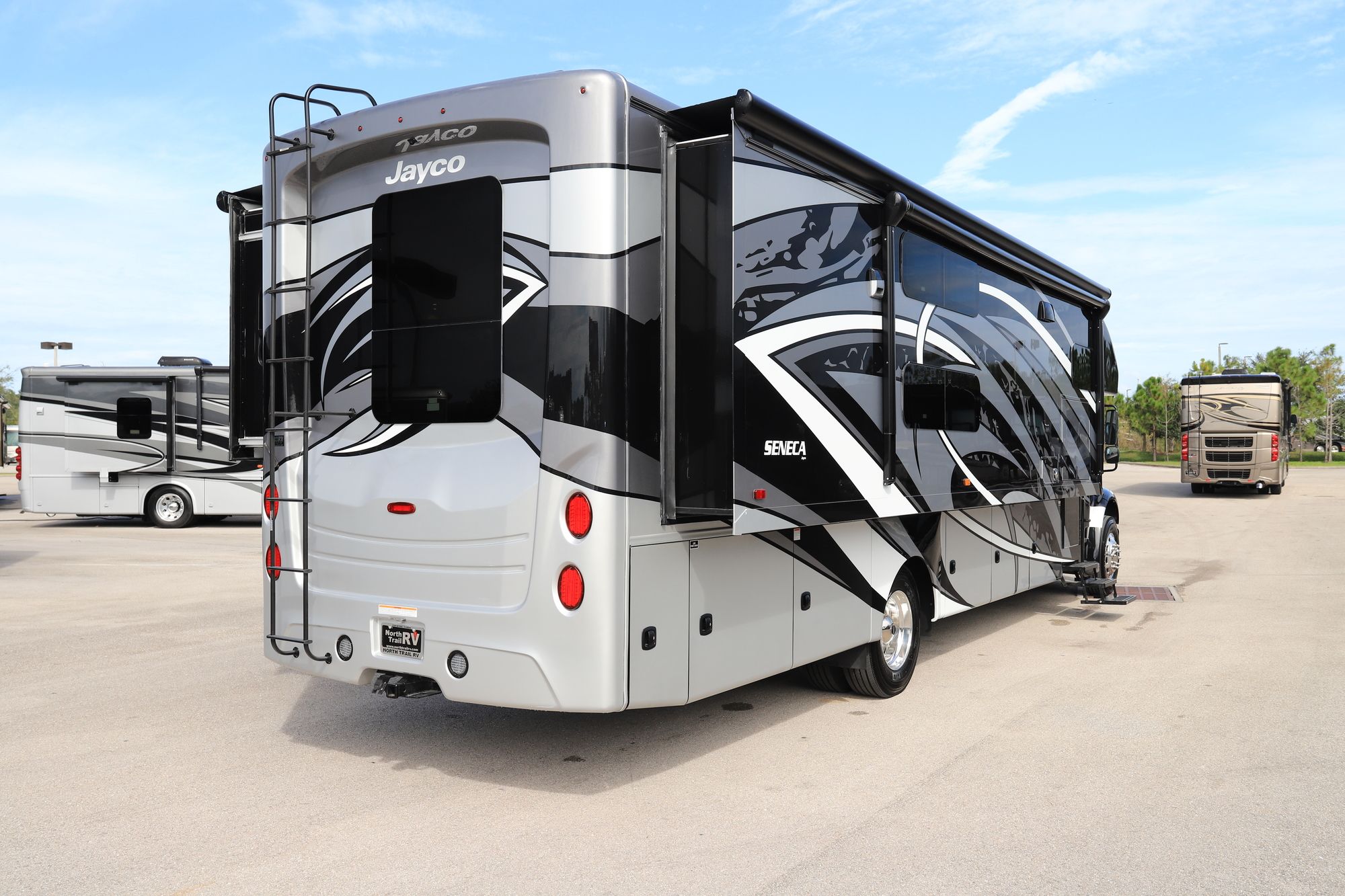 New 2021 Jayco Seneca 37L Super C  For Sale