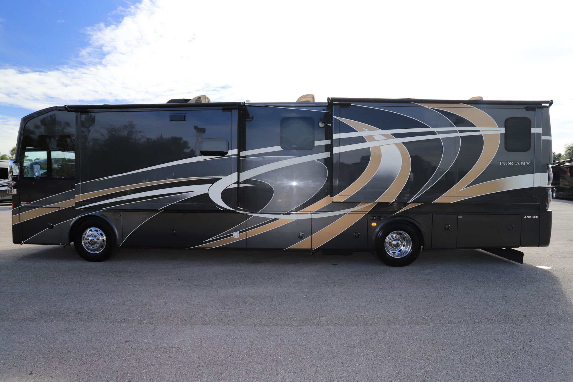 Used 2014 Thor Tuscany 40RX Class A  For Sale