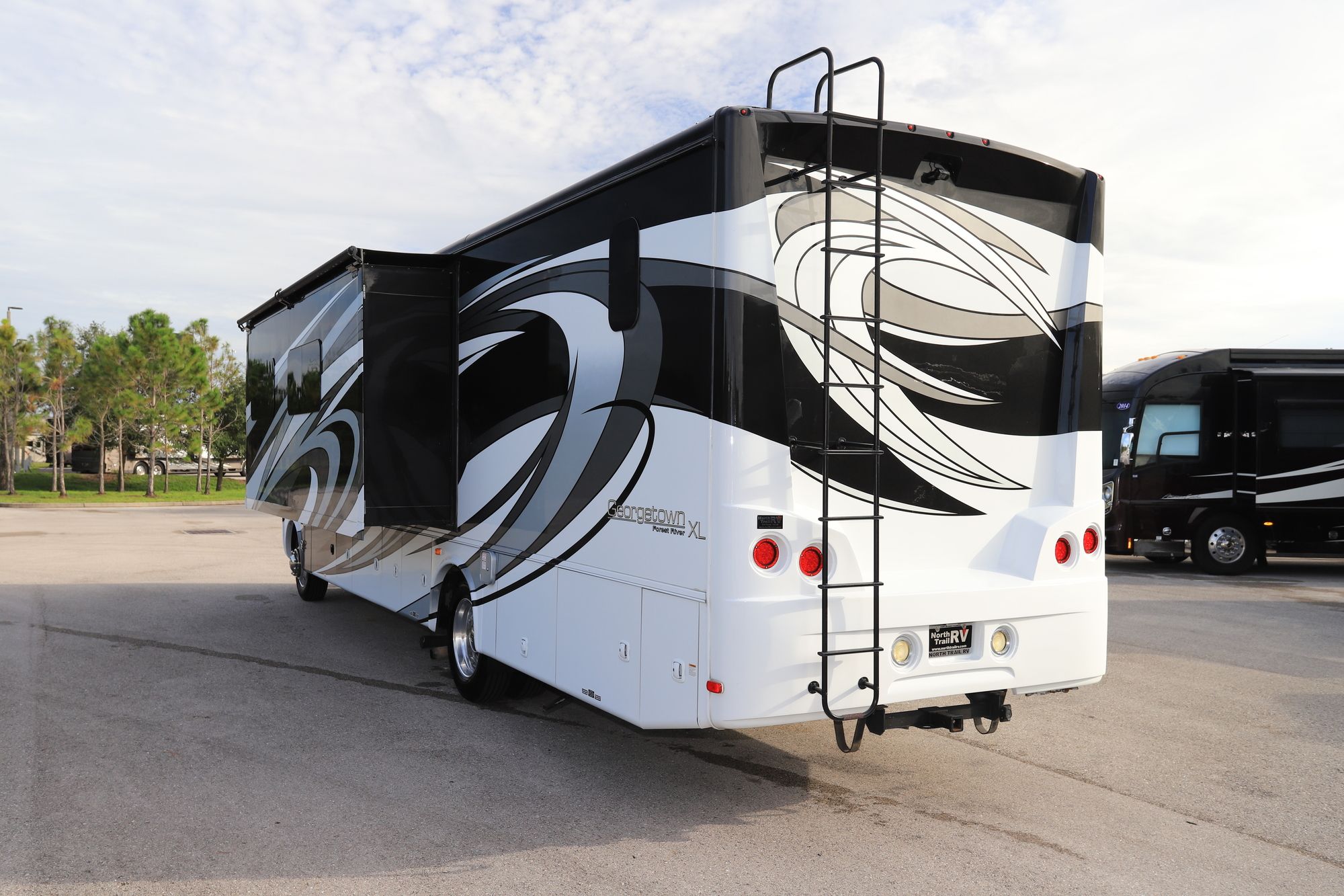 Used 2017 Forest River Georgetown Xl 369DS Class A  For Sale