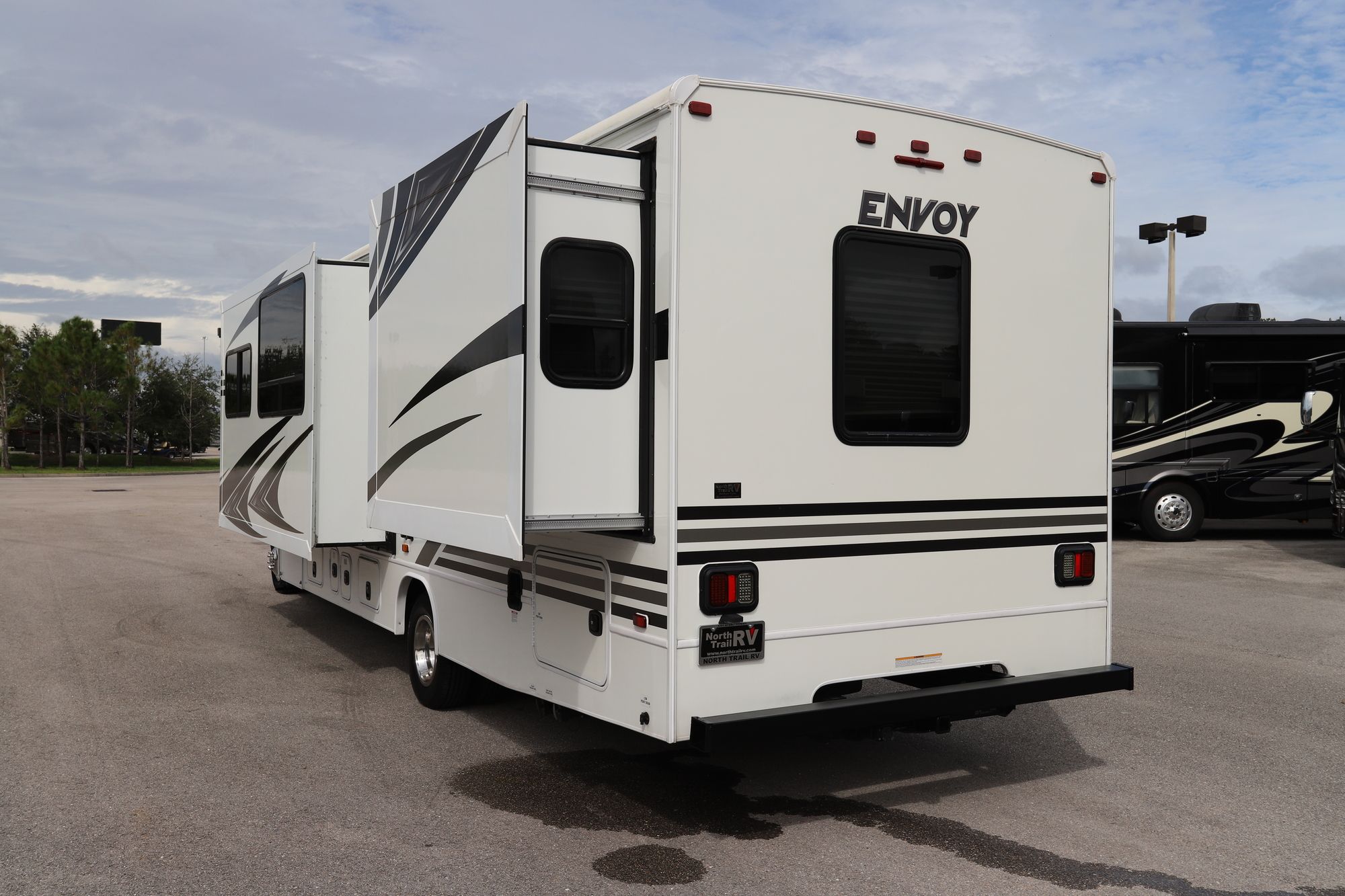 Used 2018 Jayco Envoy 29L Class C  For Sale