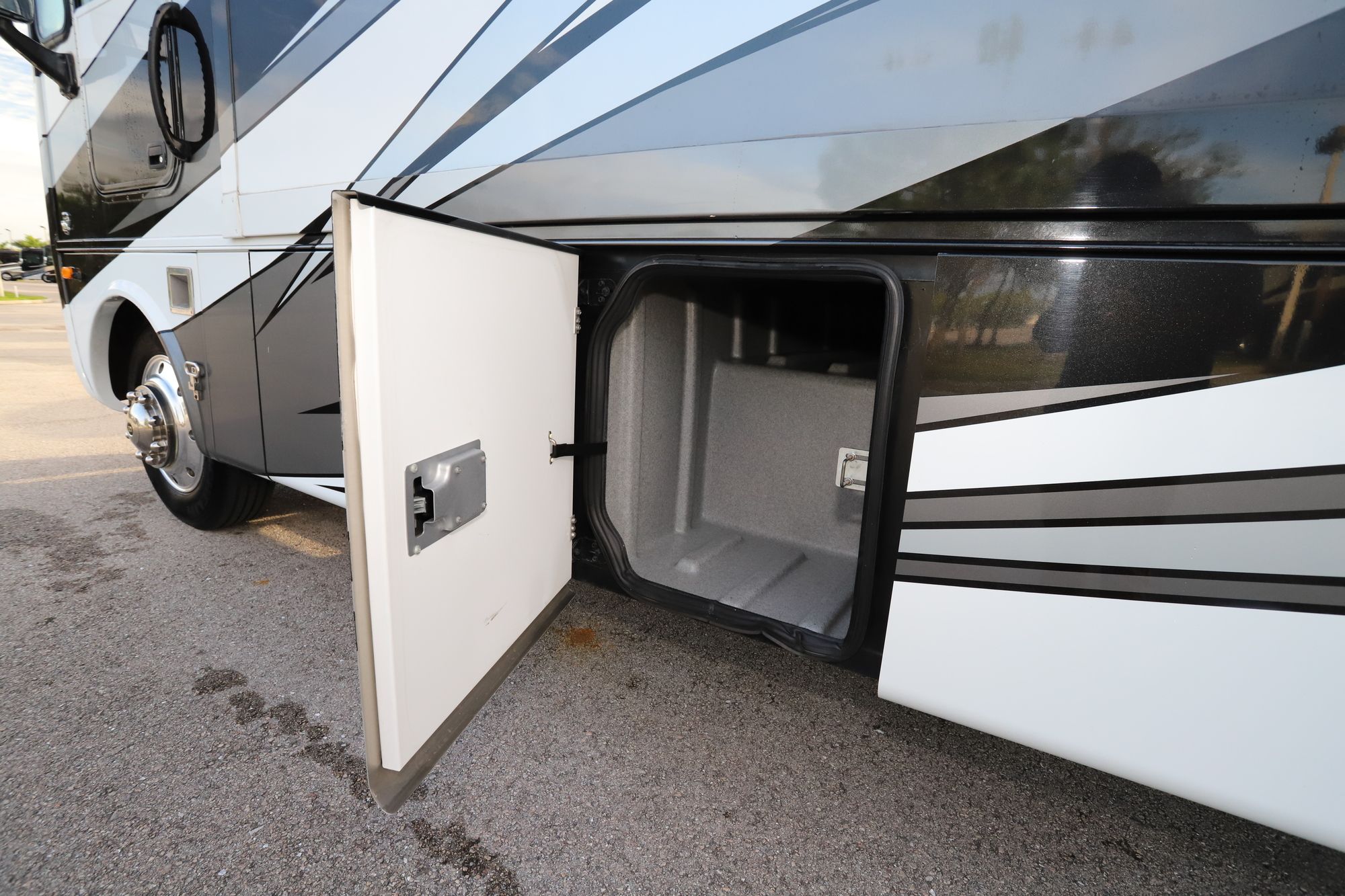 Used 2017 Forest River Georgetown Xl 369DS Class A  For Sale