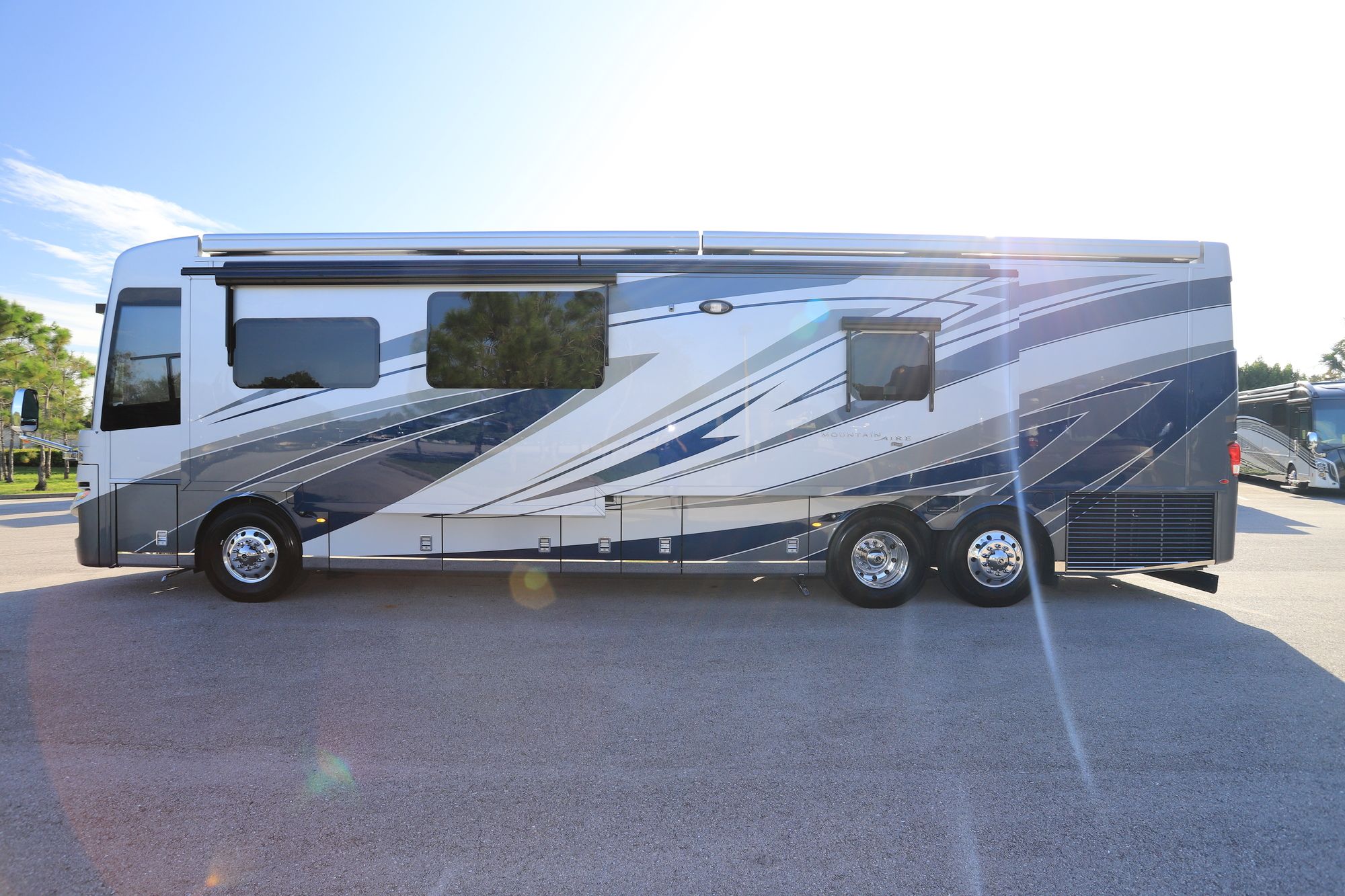 New 2021 Newmar Mountain Aire 4118 Class A  For Sale