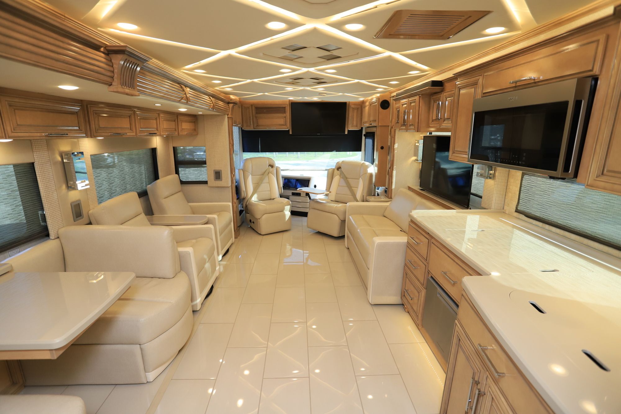 New 2021 Newmar Mountain Aire 4118 Class A  For Sale