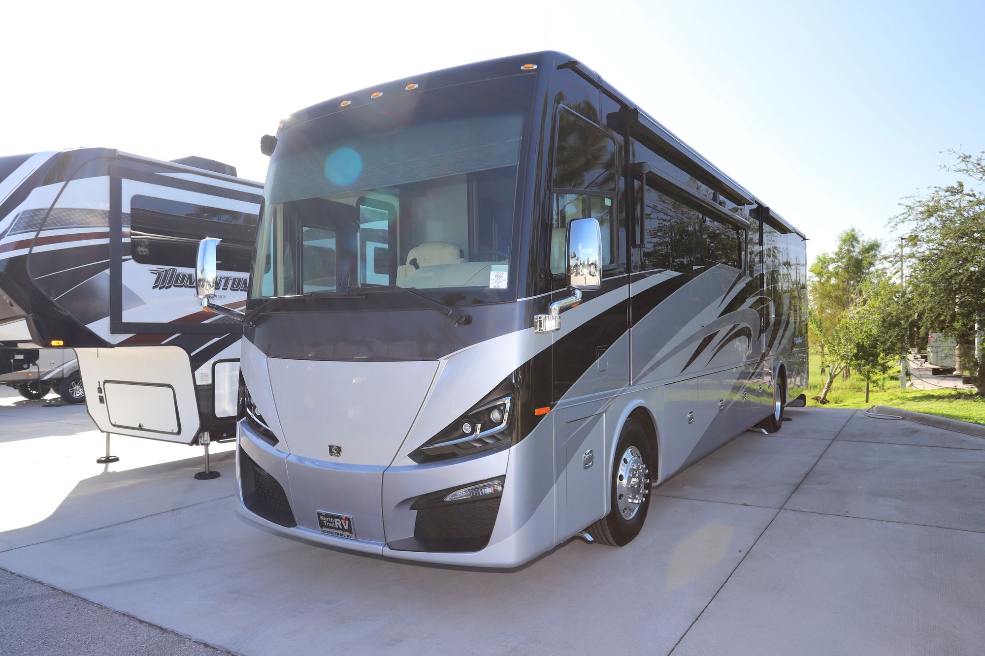 New 2021 Tiffin Motor Homes Phaeton 40IH Class A  For Sale