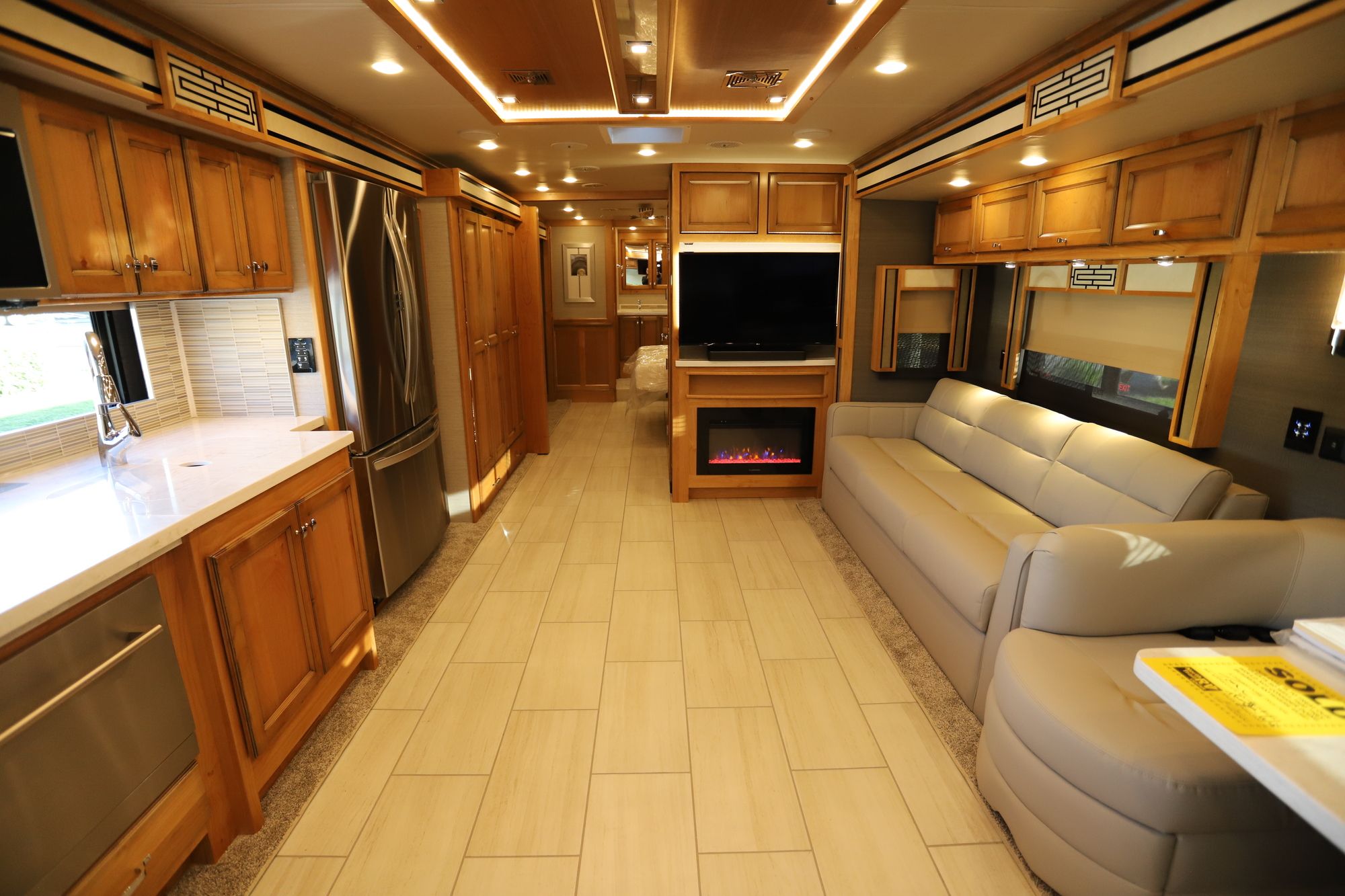 New 2021 Tiffin Motor Homes Allegro Red 38KA Class A  For Sale