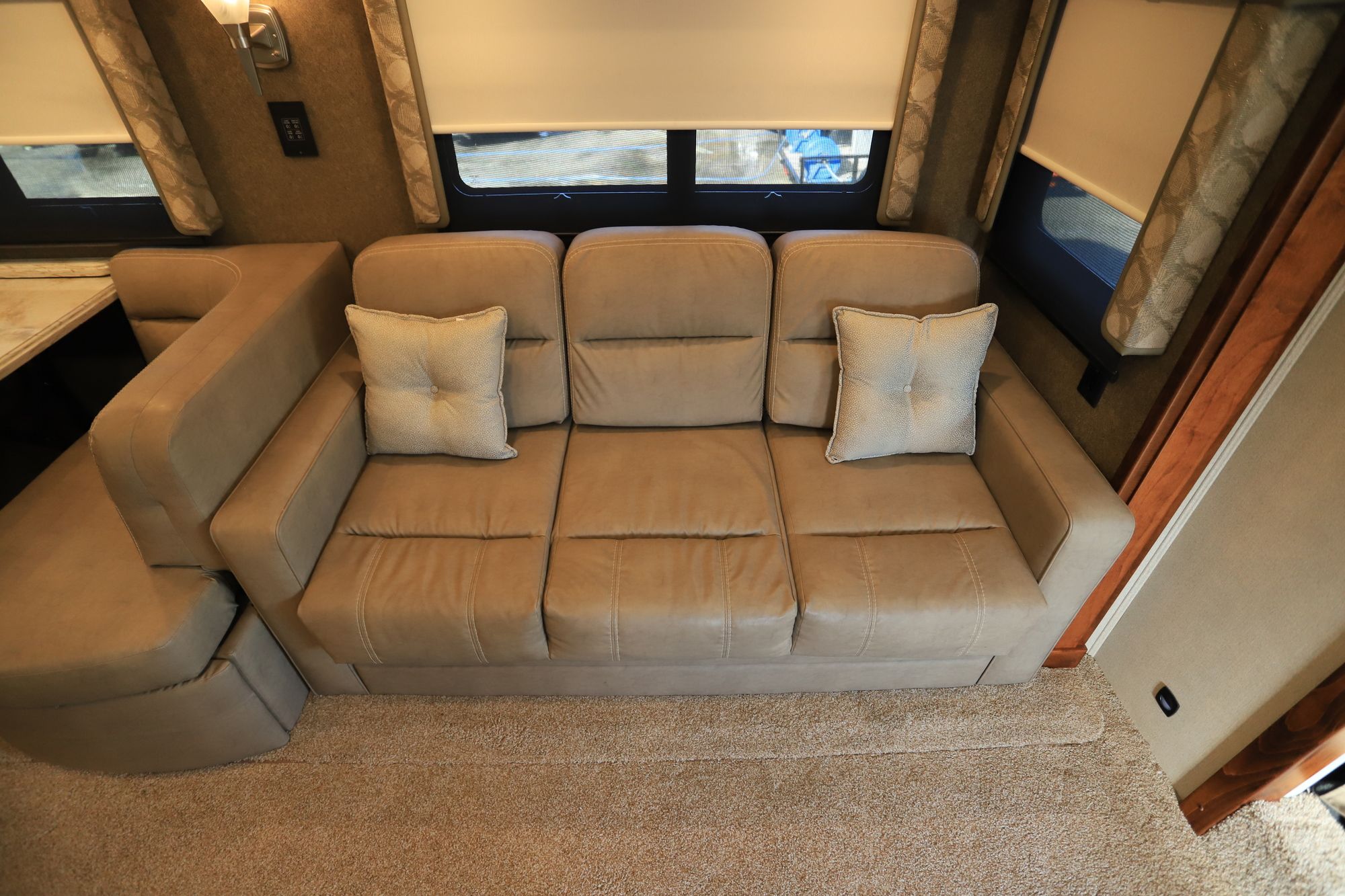 Used 2019 Renegade Rv Verona 36VSB Super C  For Sale