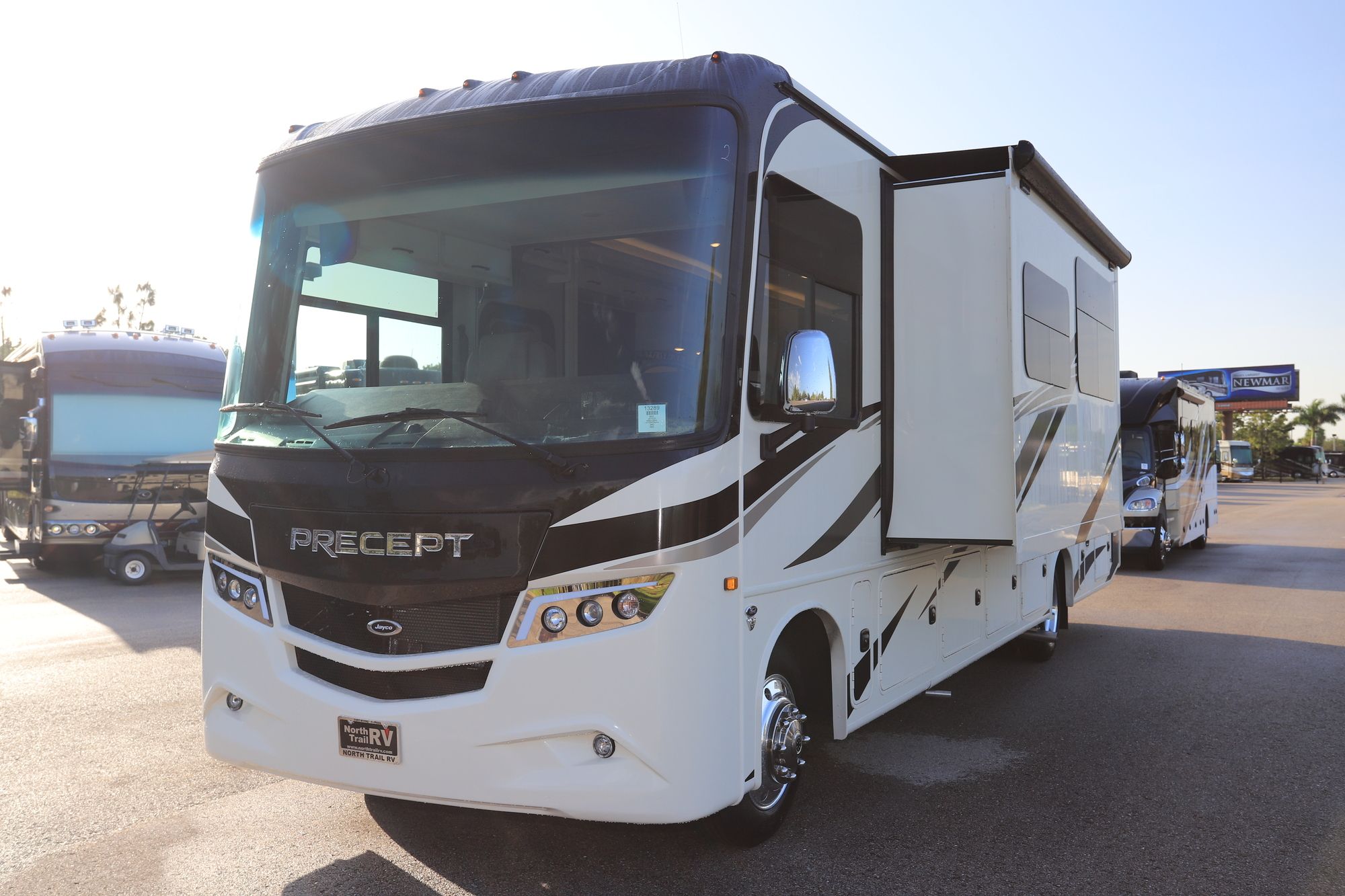 New 2021 Jayco Precept 34G Class A  For Sale