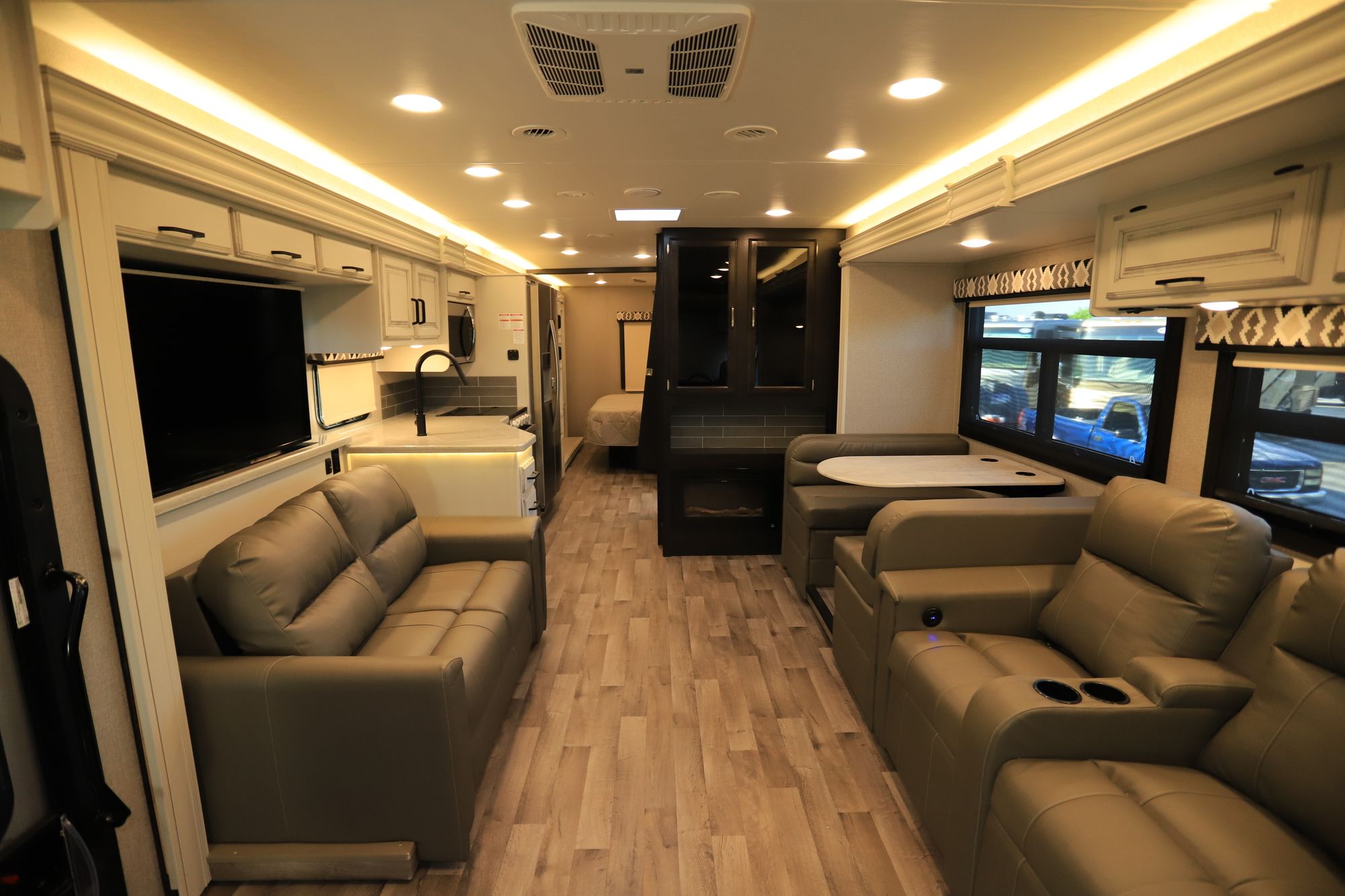 New 2021 Jayco Precept 34G Class A  For Sale